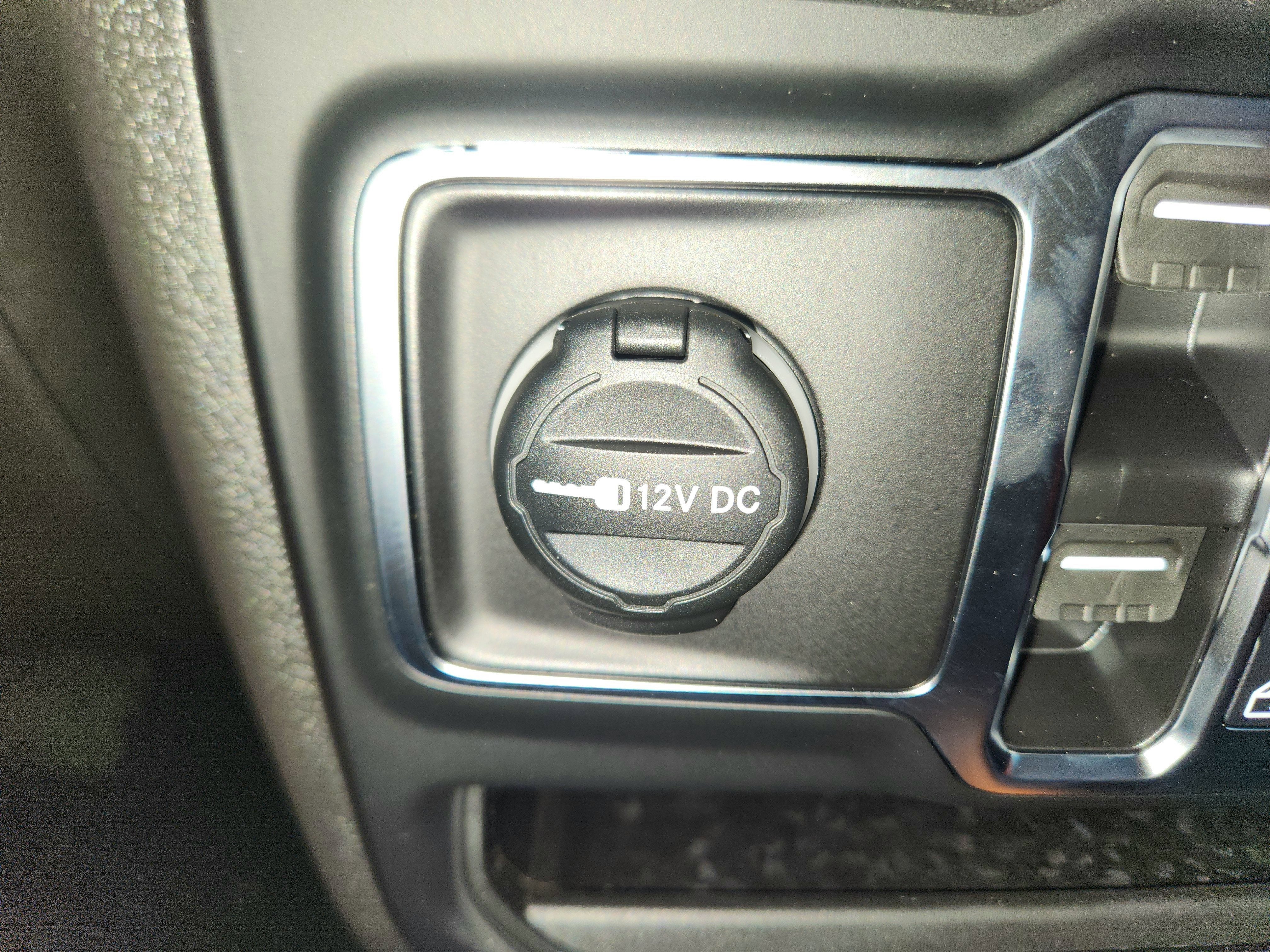 2025 Jeep Wrangler JEEP WRANGLER 4-DOOR SPORT