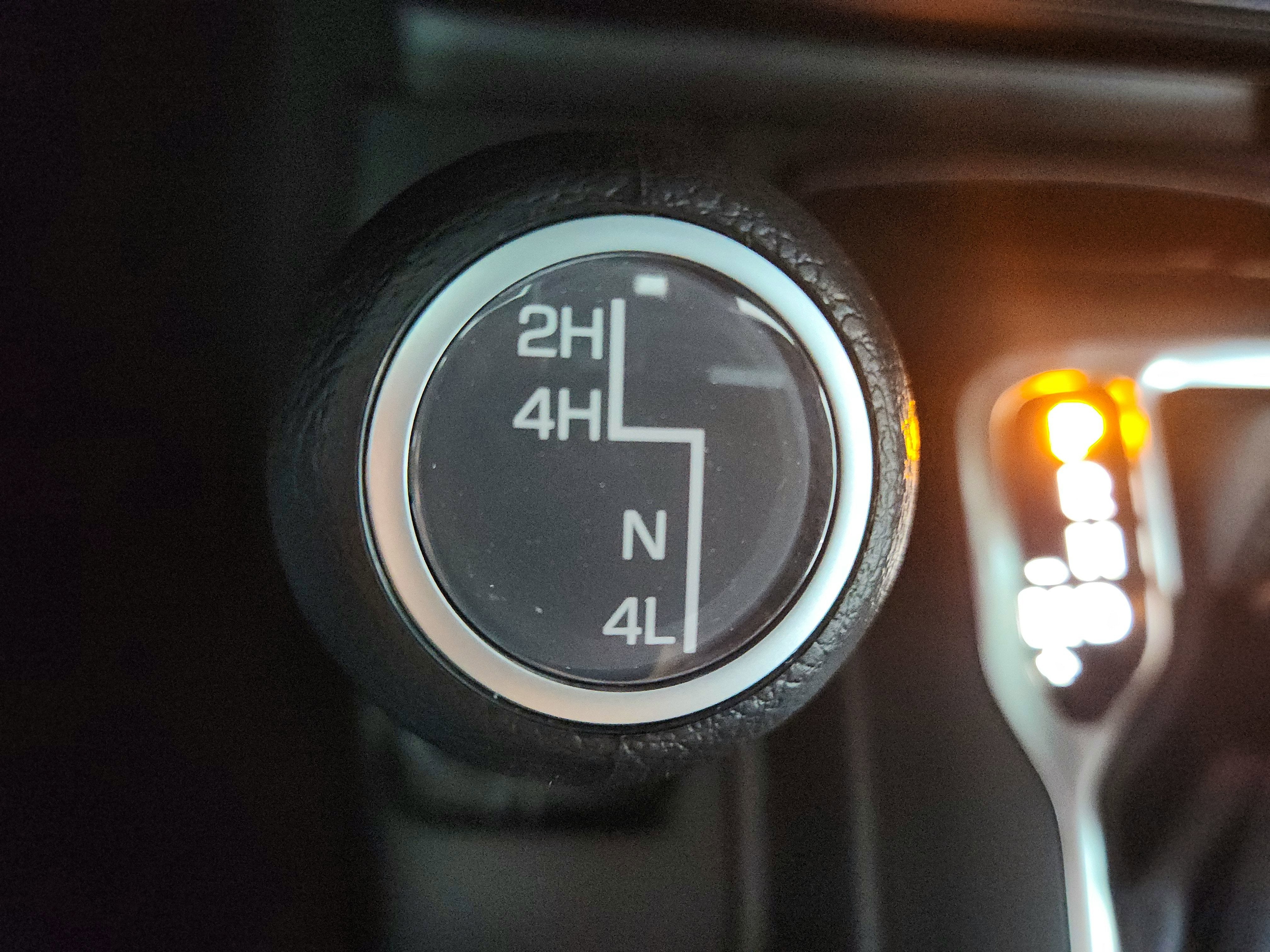 2025 Jeep Wrangler JEEP WRANGLER 4-DOOR SPORT