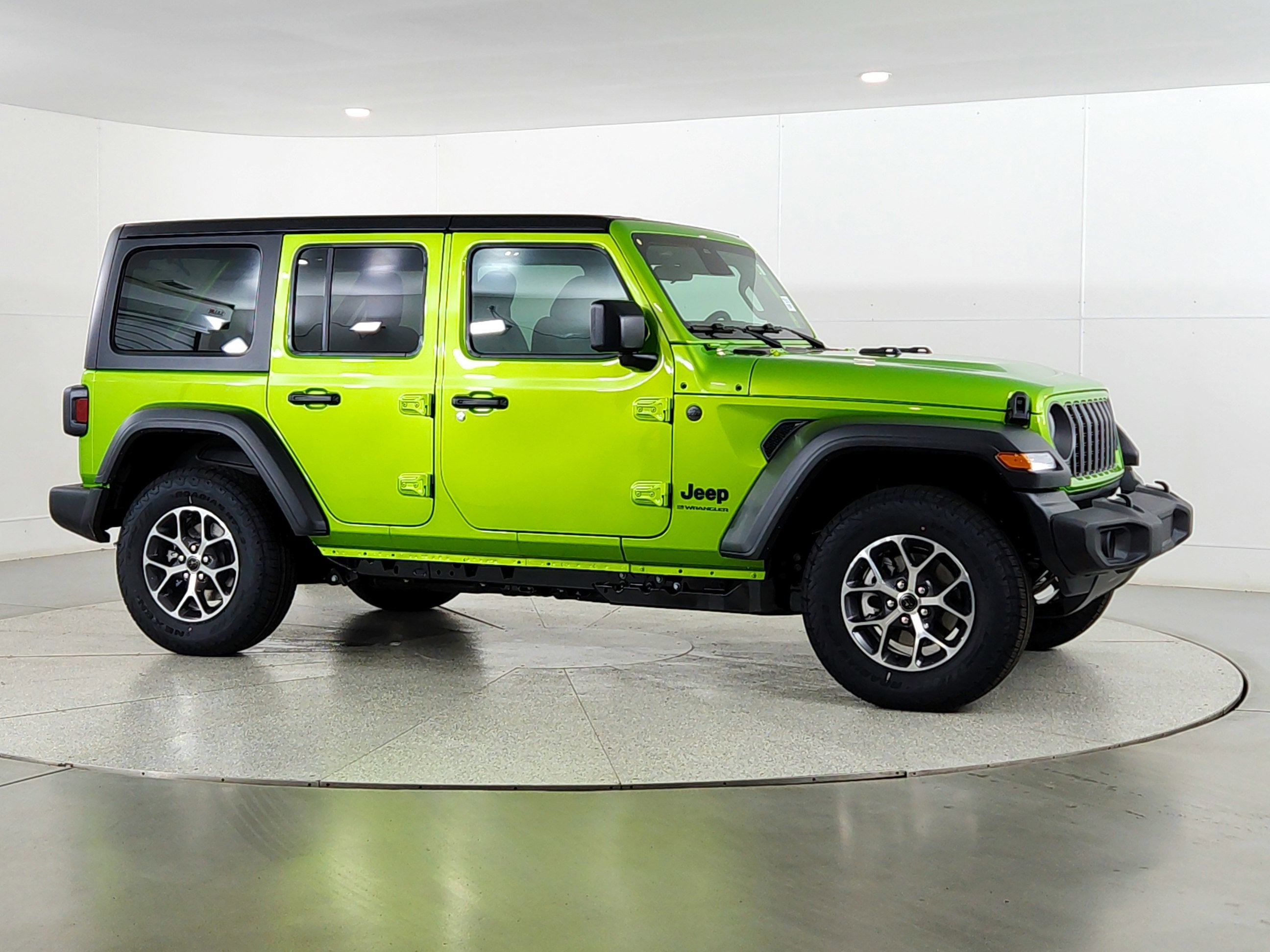 2026 Jeep Wrangler JEEP WRANGLER 4-DOOR SPORT