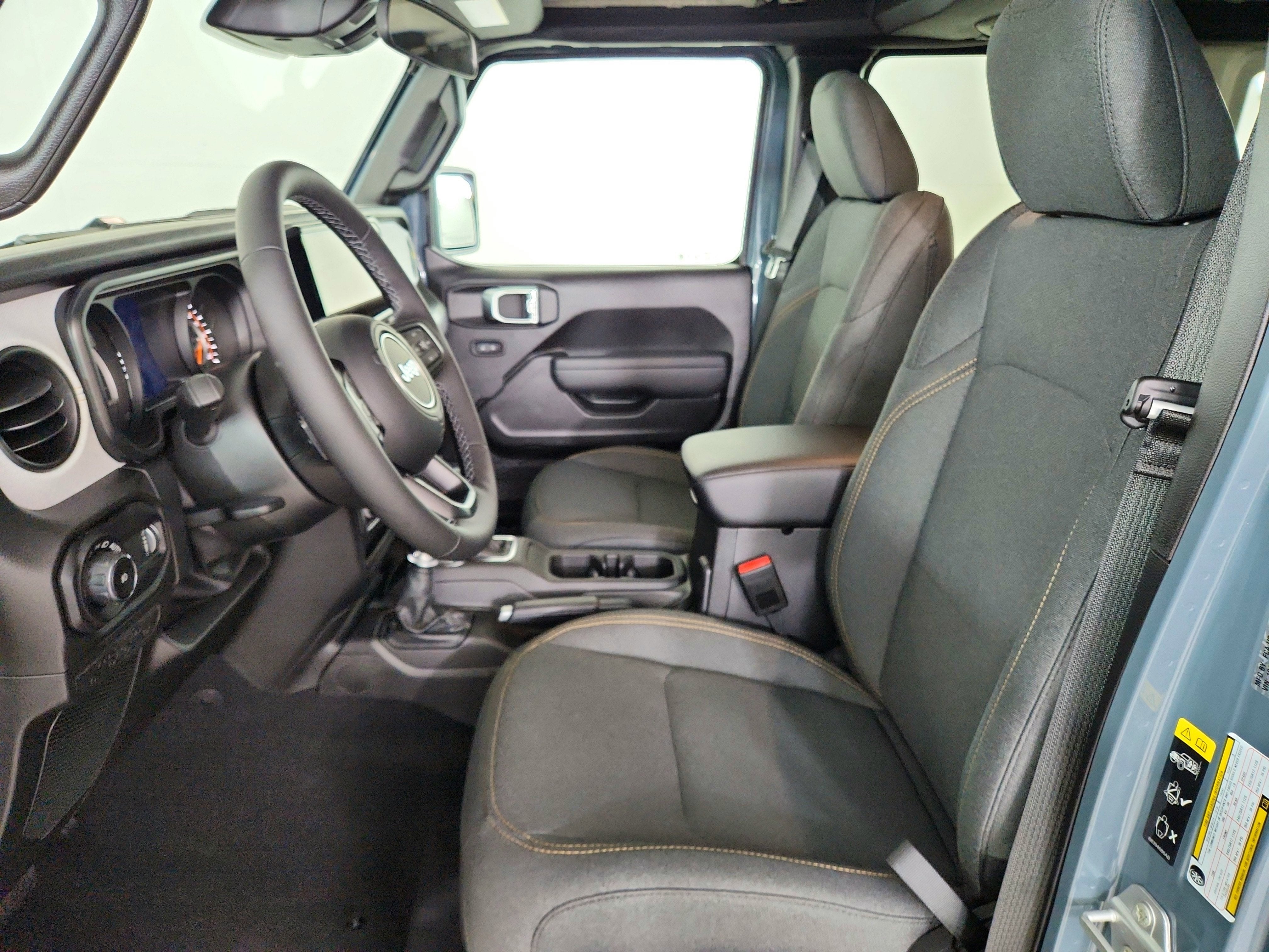 2026 Jeep Wrangler JEEP WRANGLER 4-DOOR SPORT