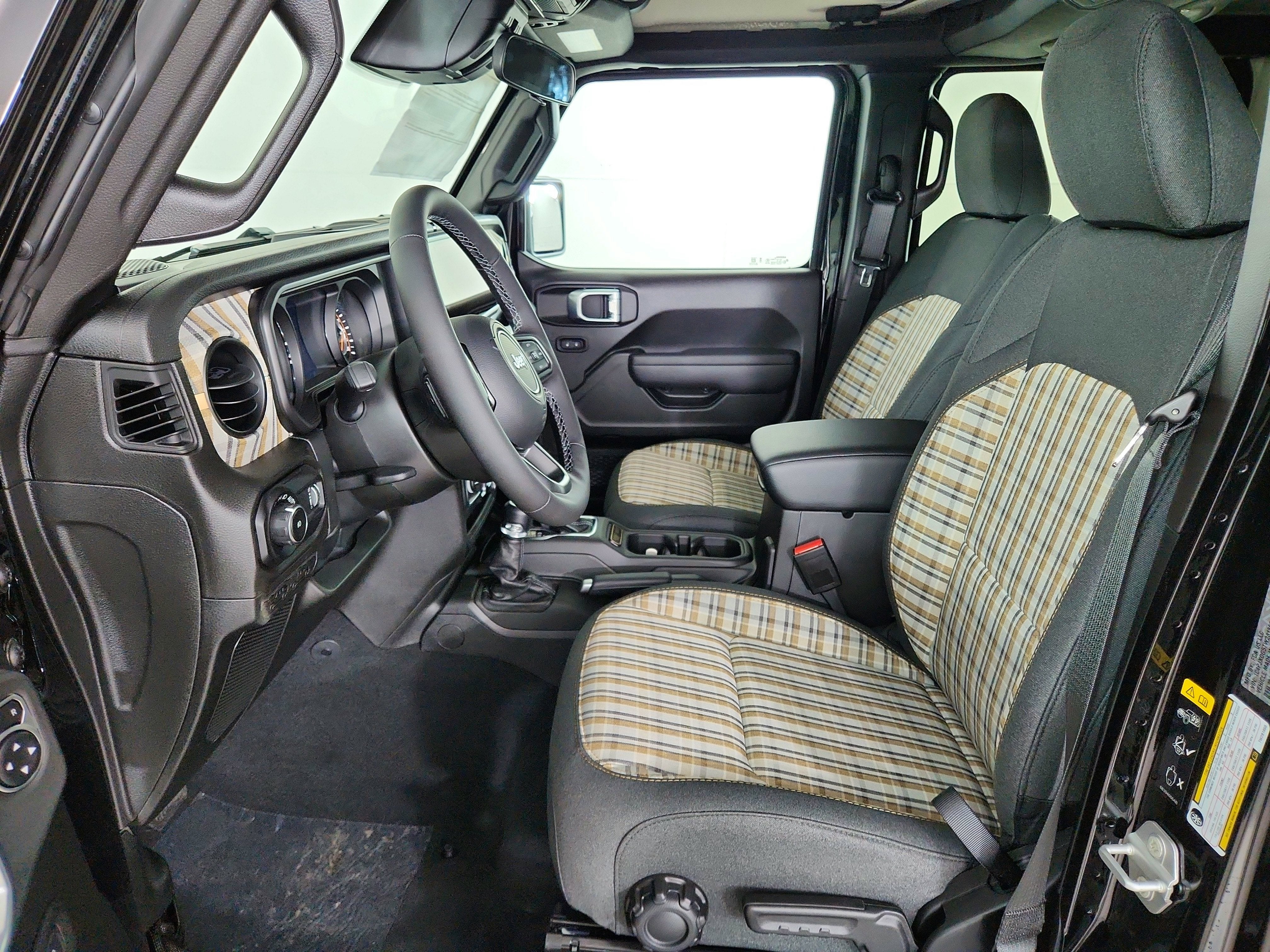 2026 Jeep Wrangler JEEP WRANGLER 4-DOOR SPORT