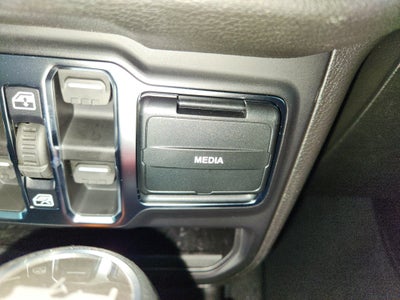 2026 Jeep Wrangler JEEP WRANGLER 4-DOOR SPORT