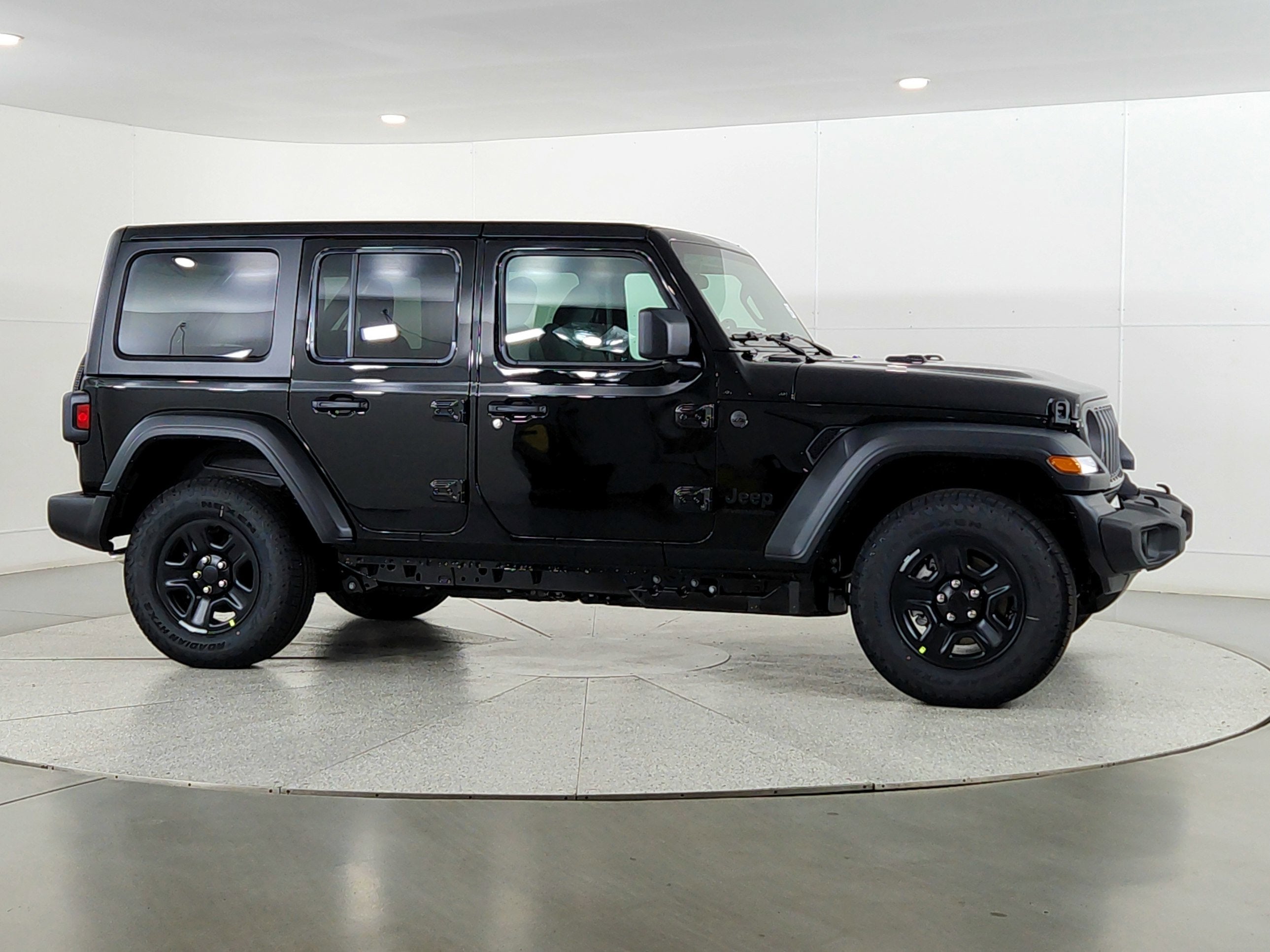 2026 Jeep Wrangler JEEP WRANGLER 4-DOOR SPORT