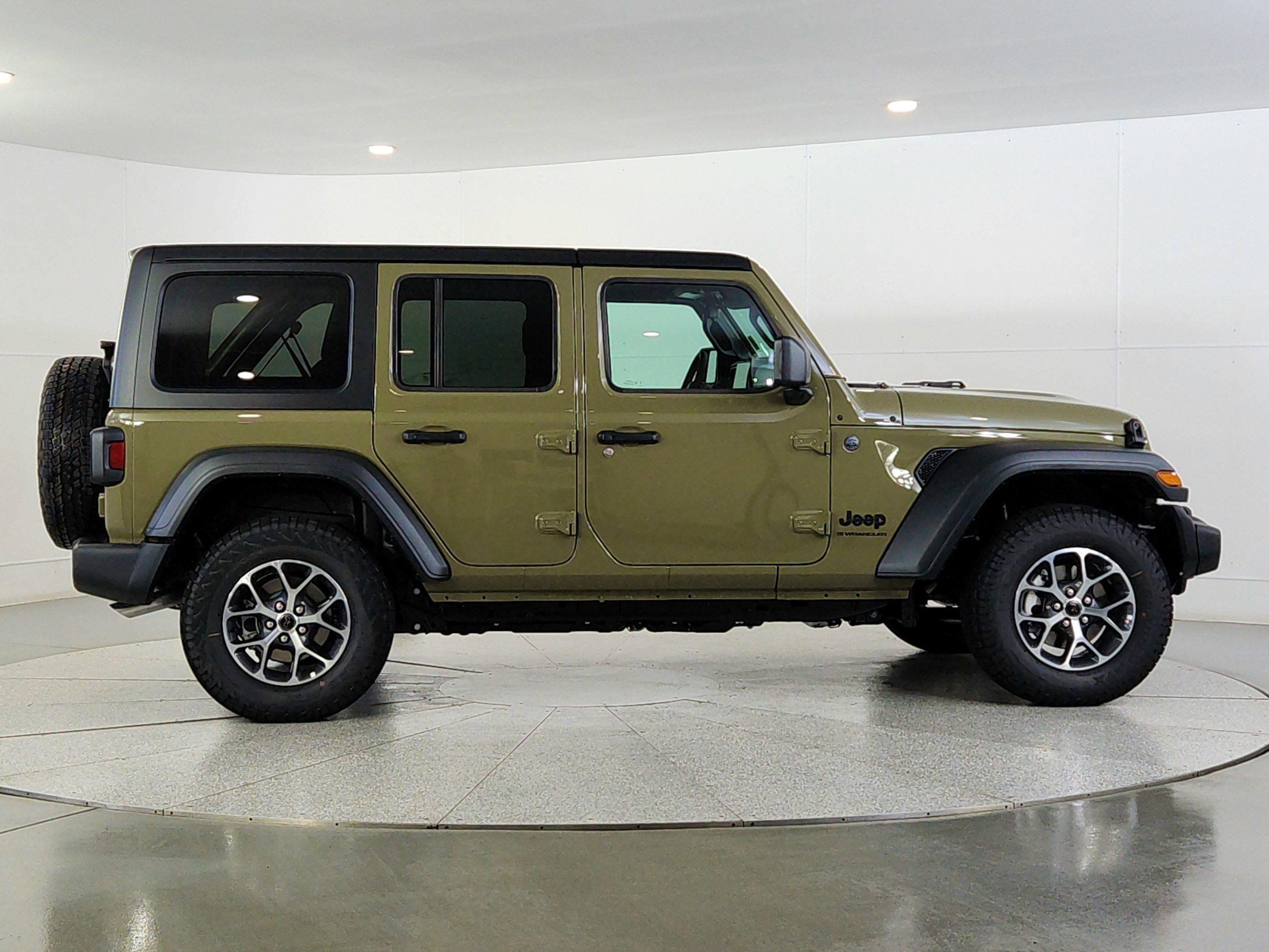 2025 Jeep Wrangler JEEP WRANGLER 4-DOOR SPORT