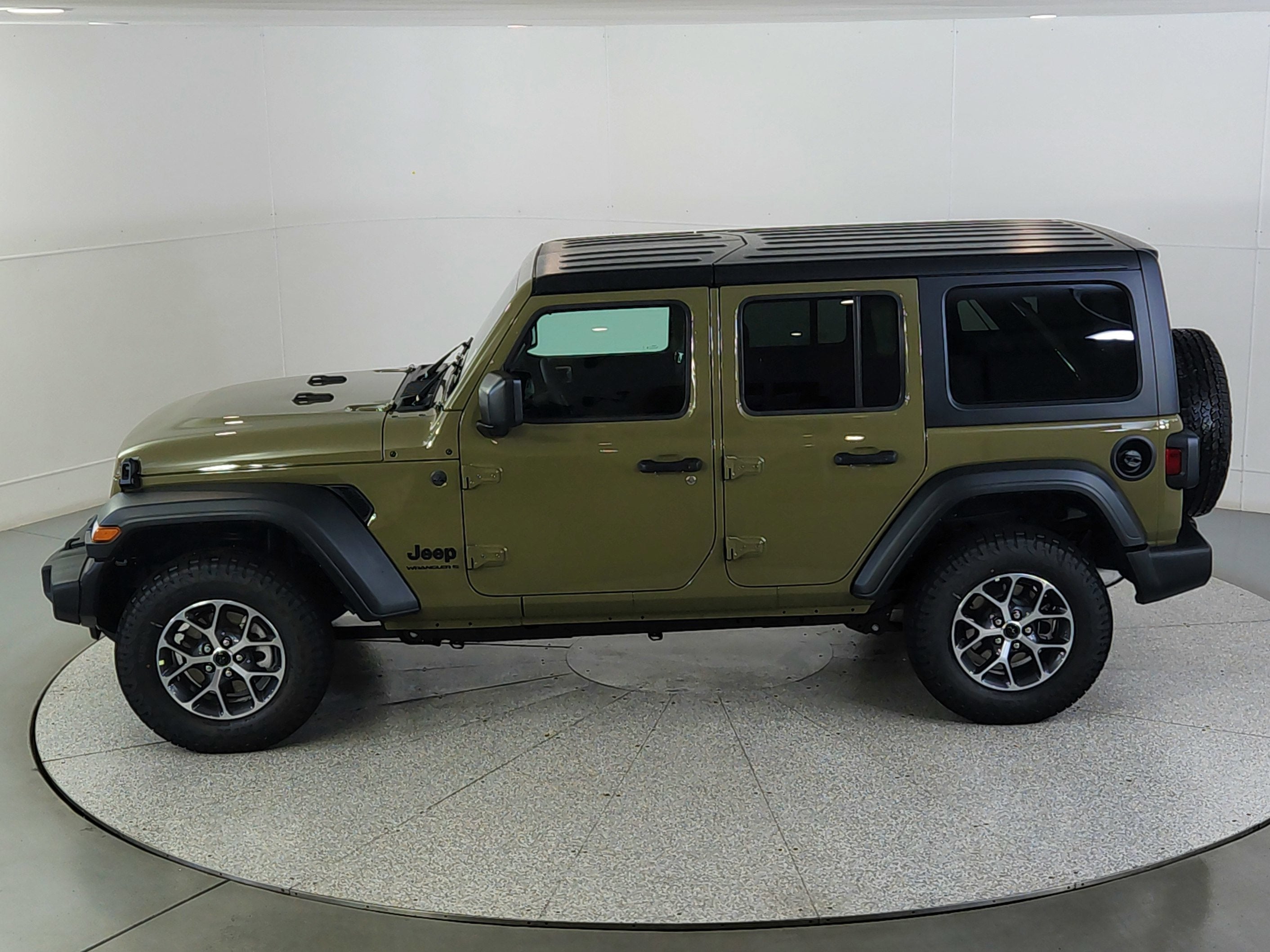 2025 Jeep Wrangler JEEP WRANGLER 4-DOOR SPORT