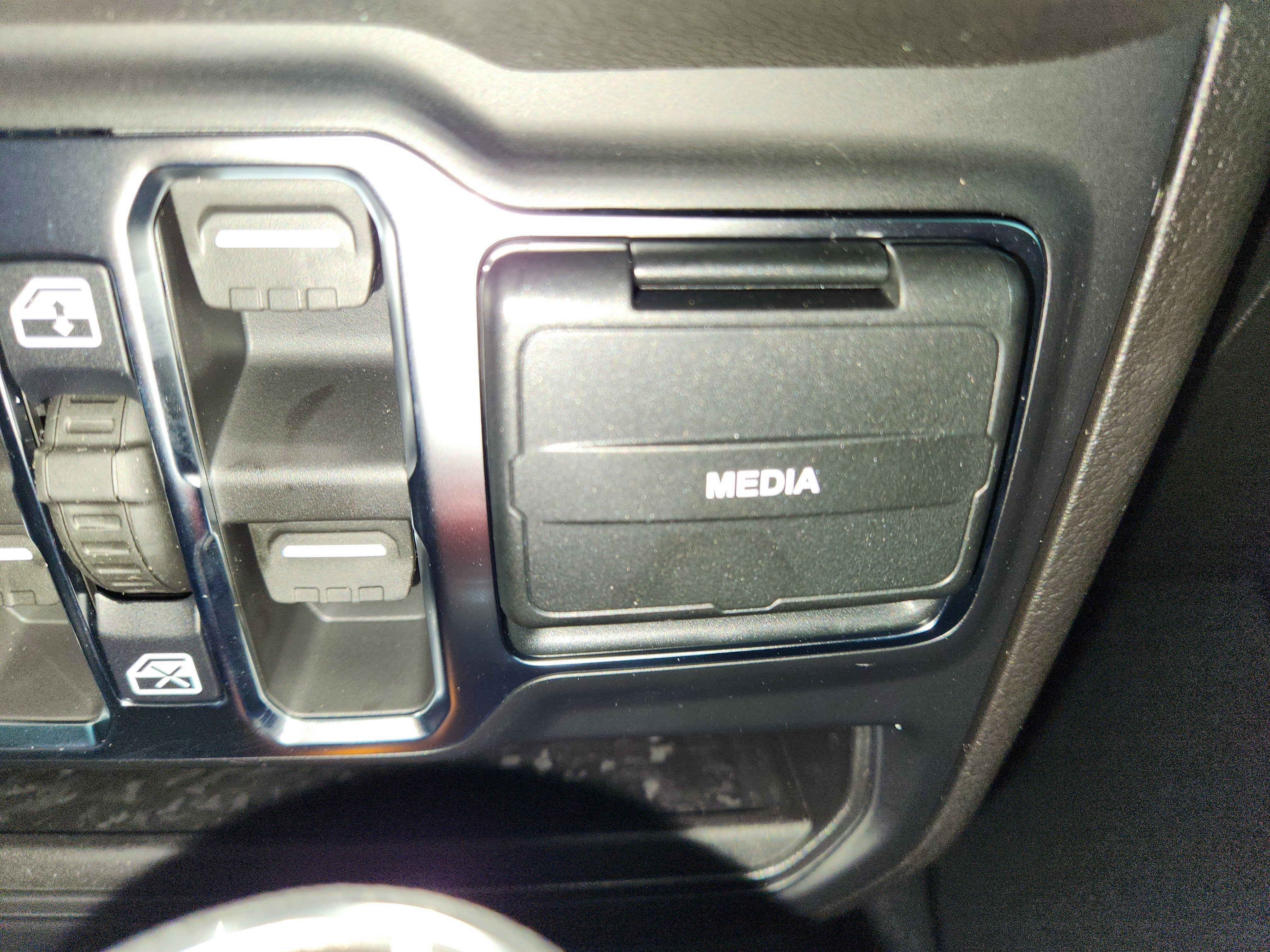 2026 Jeep Wrangler JEEP WRANGLER 4-DOOR SPORT