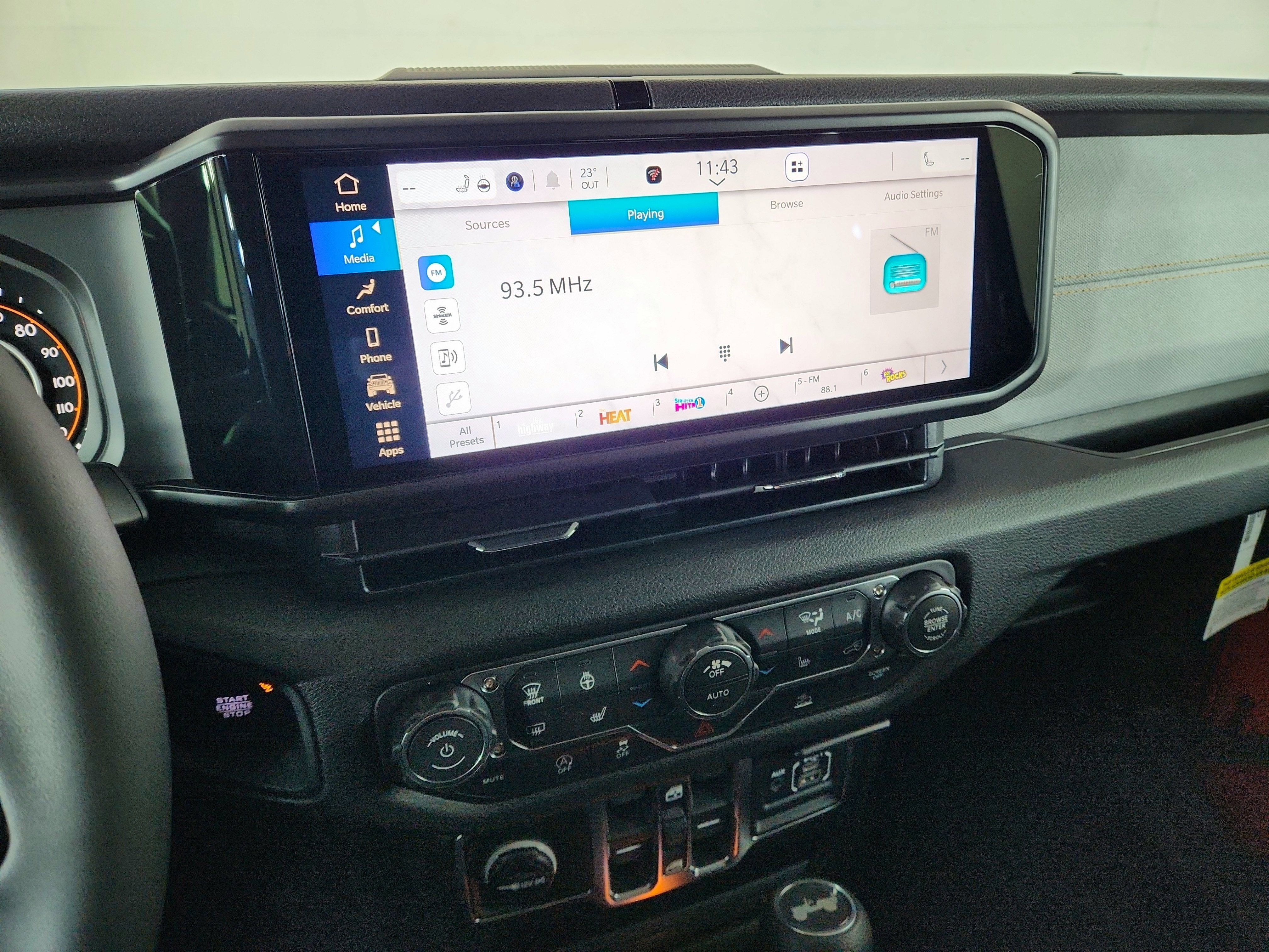 2026 Jeep Wrangler JEEP WRANGLER 4-DOOR SPORT