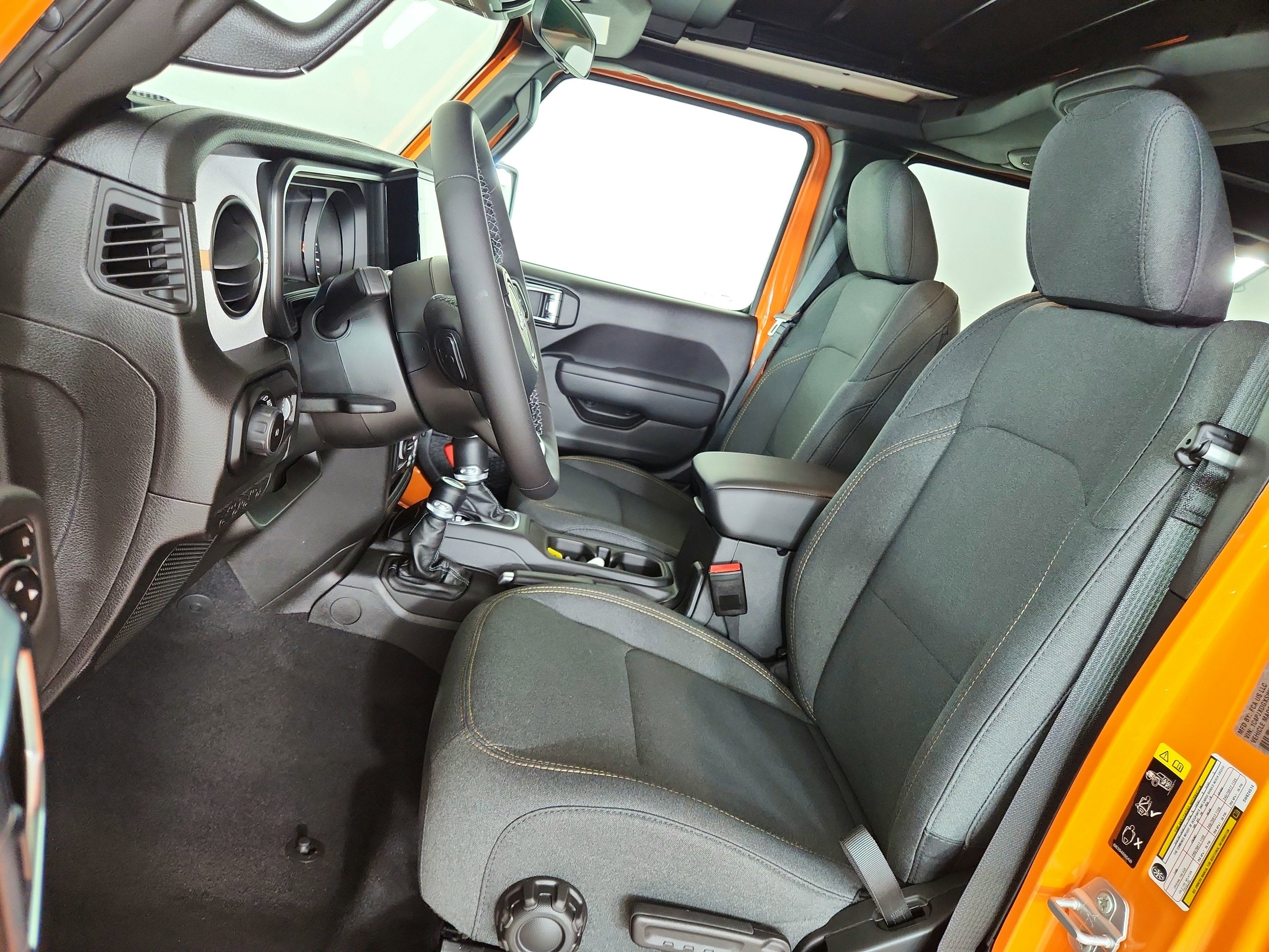 2025 Jeep Wrangler JEEP WRANGLER 4-DOOR SPORT