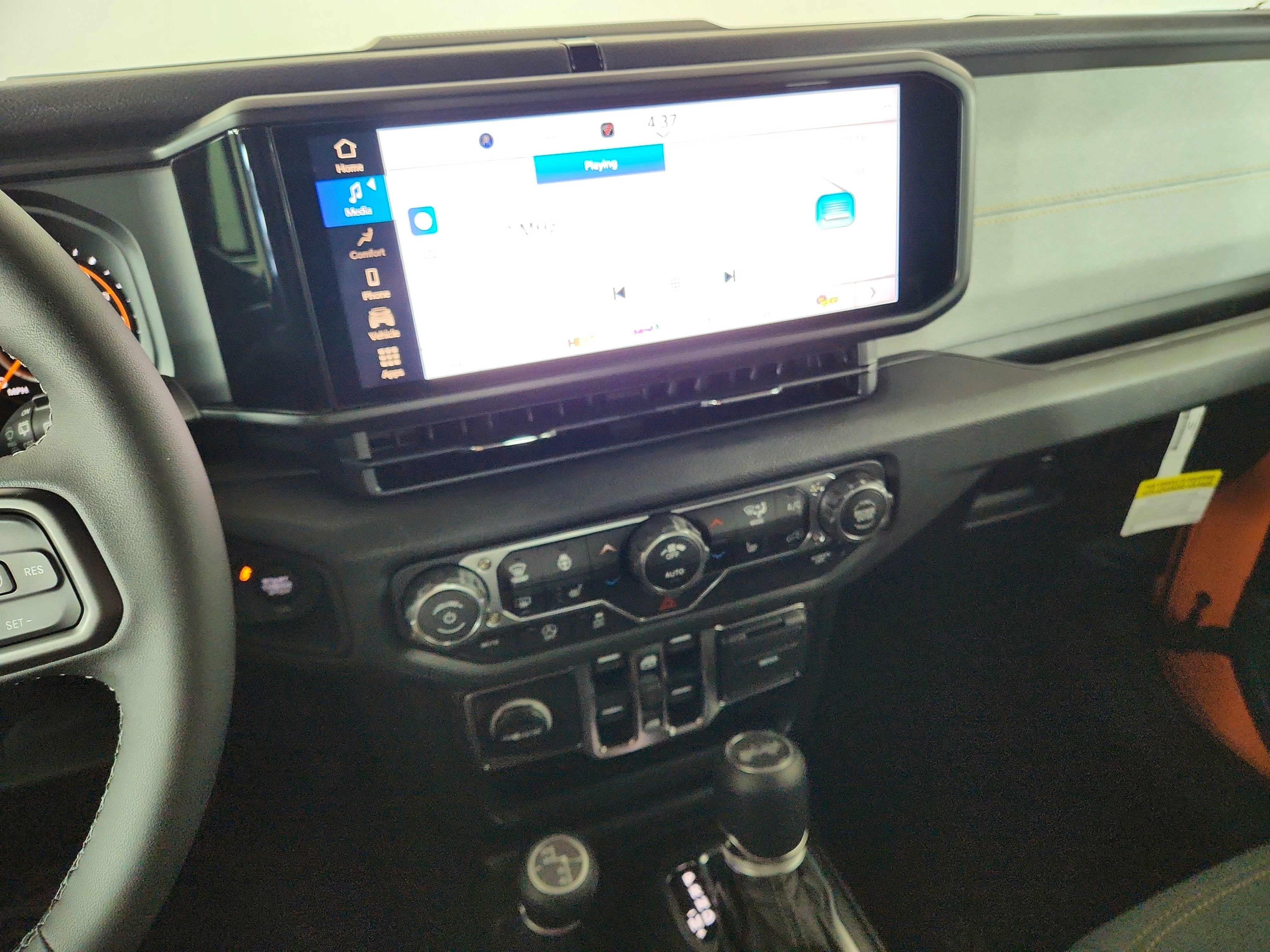 2025 Jeep Wrangler JEEP WRANGLER 4-DOOR SPORT