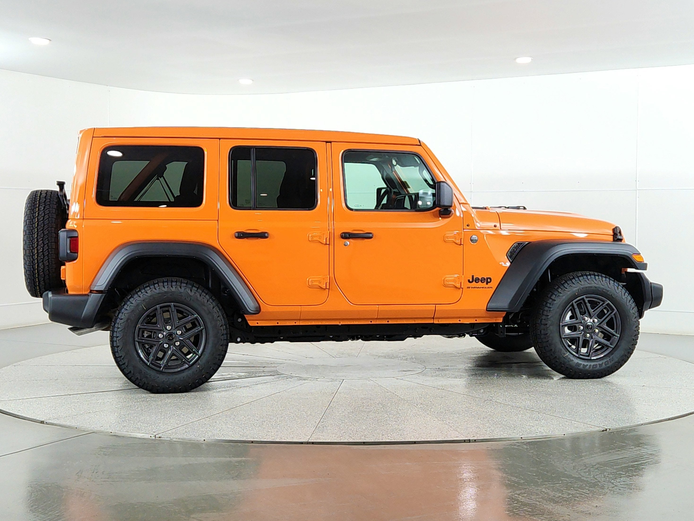 2025 Jeep Wrangler JEEP WRANGLER 4-DOOR SPORT