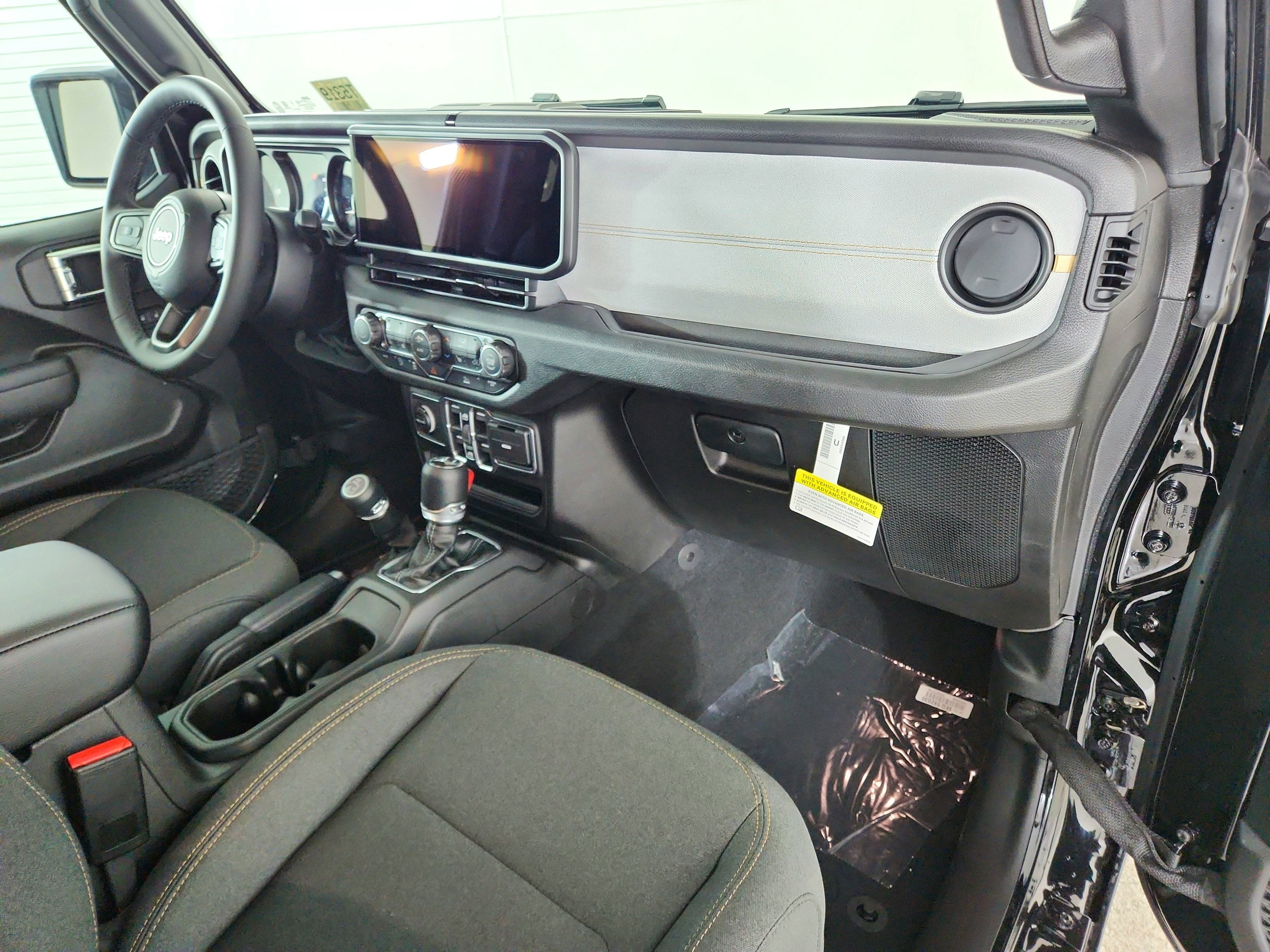 2026 Jeep Wrangler JEEP WRANGLER 4-DOOR SPORT