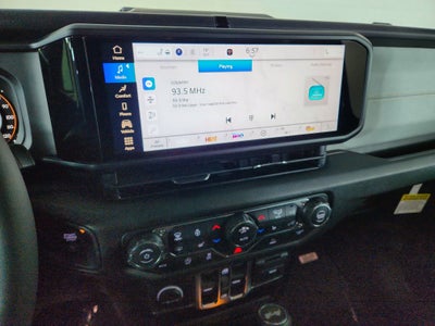 2026 Jeep Wrangler JEEP WRANGLER 4-DOOR SPORT