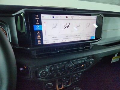 2026 Jeep Wrangler JEEP WRANGLER 4-DOOR SPORT