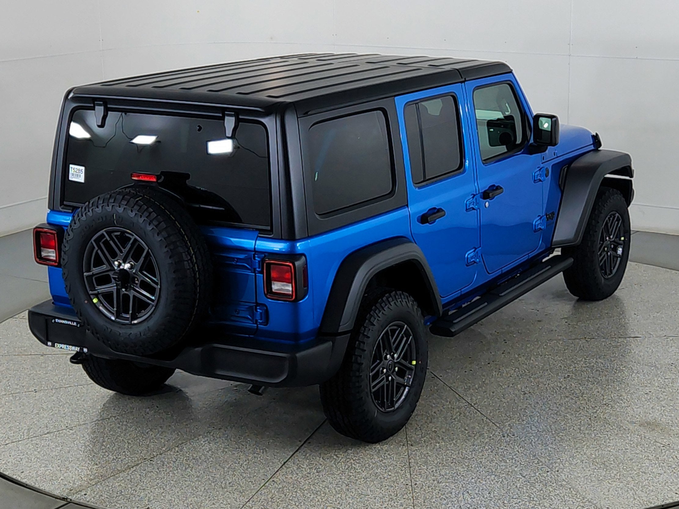 2026 Jeep Wrangler JEEP WRANGLER 4-DOOR SPORT