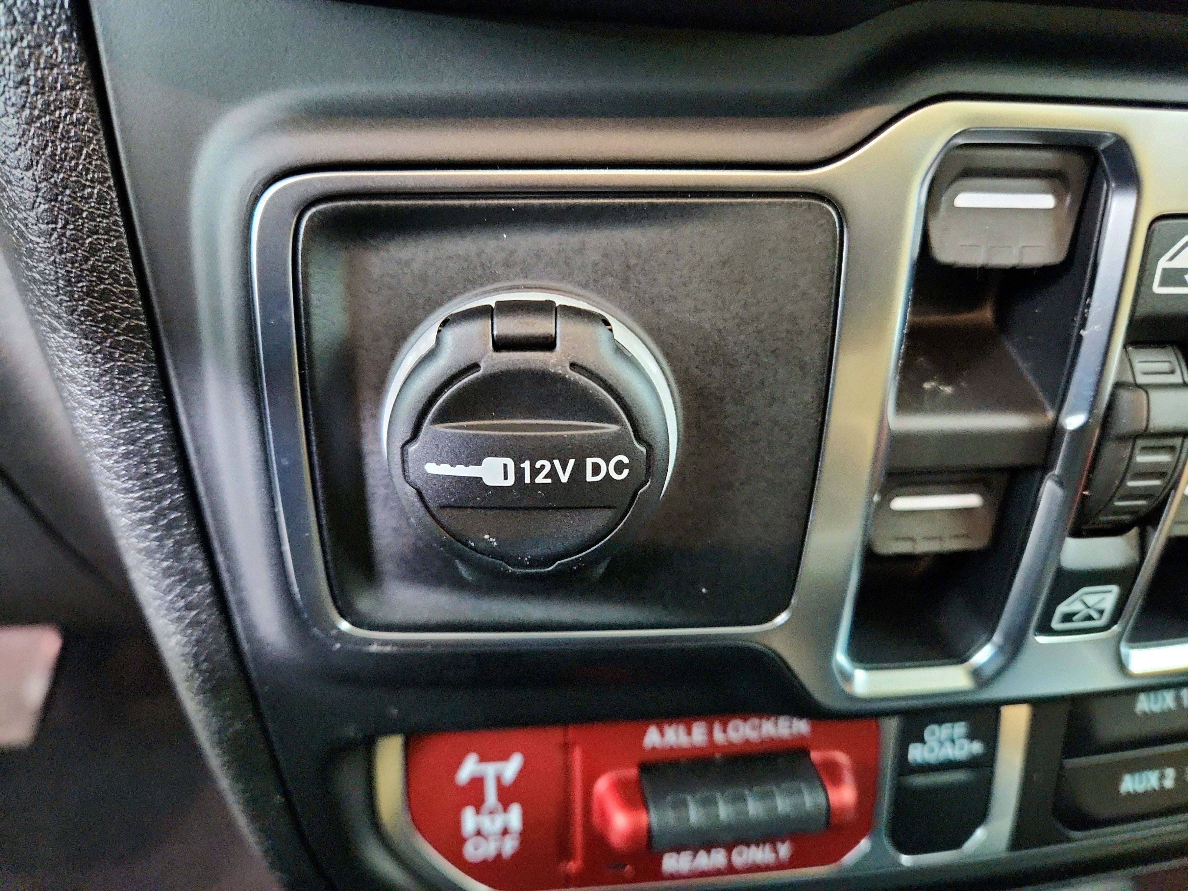 2026 Jeep Wrangler JEEP WRANGLER 4-DOOR SPORT