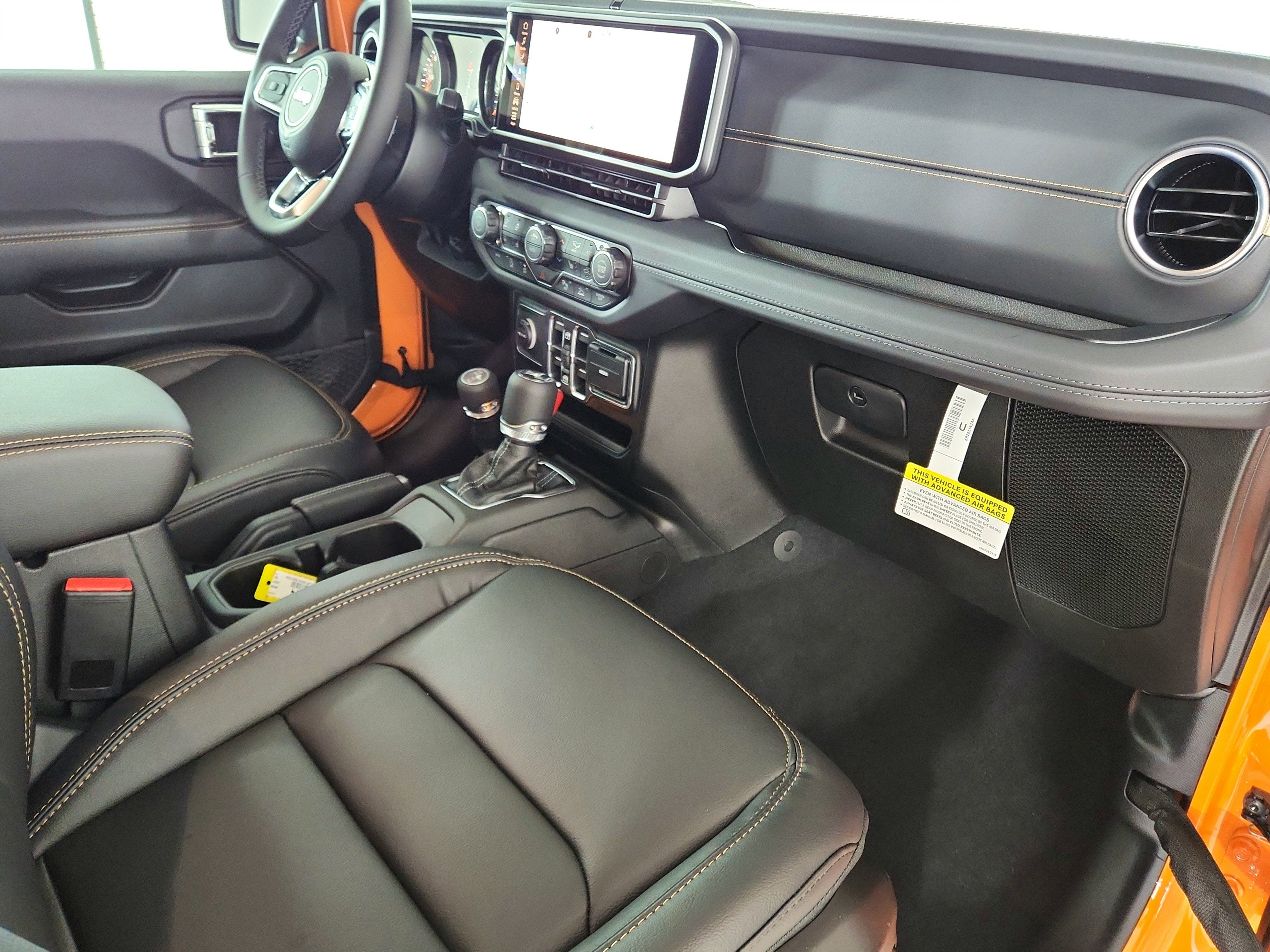 2026 Jeep Wrangler JEEP WRANGLER 4-DOOR SAHARA