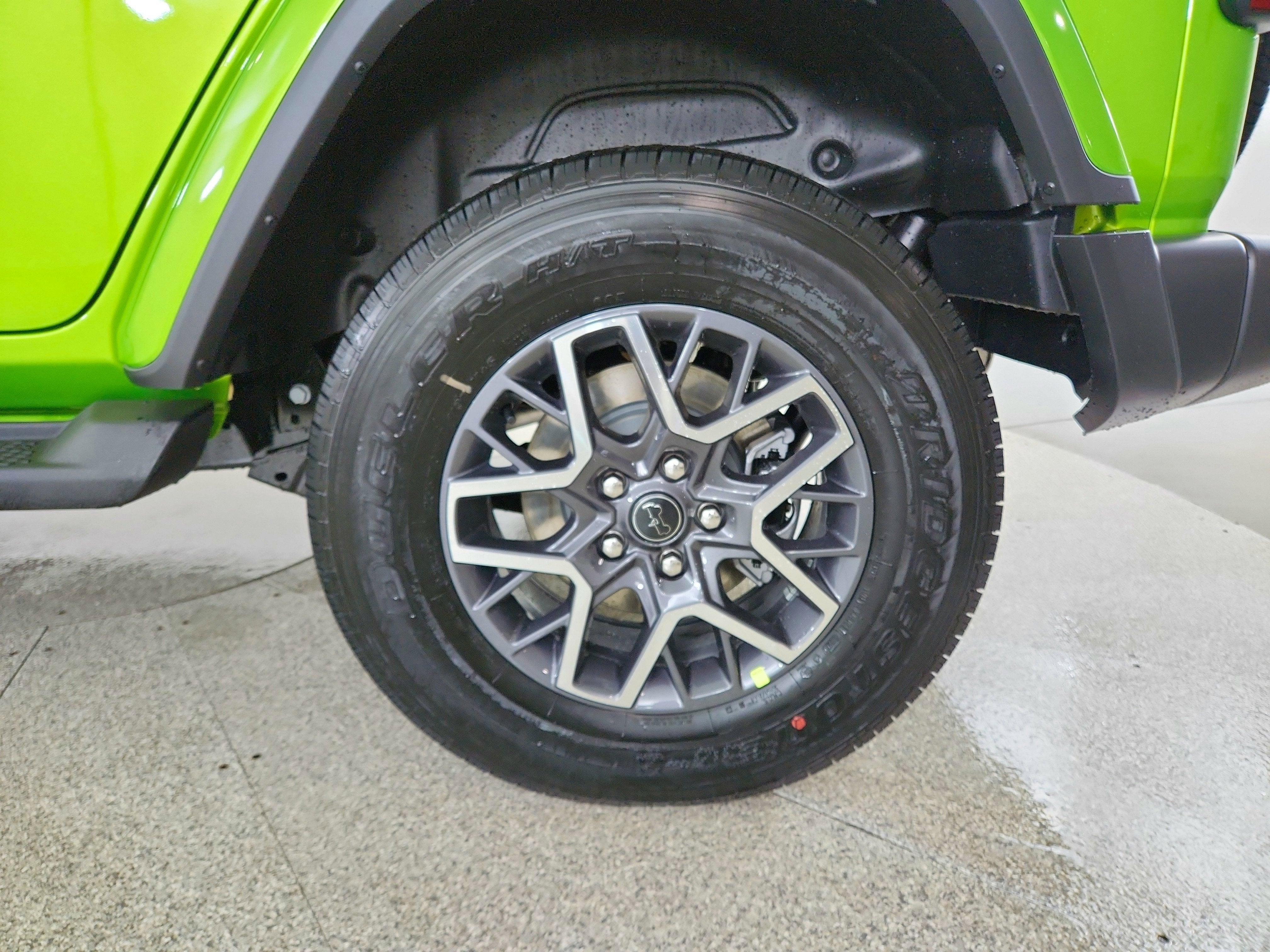 2026 Jeep Wrangler JEEP WRANGLER 4-DOOR SAHARA