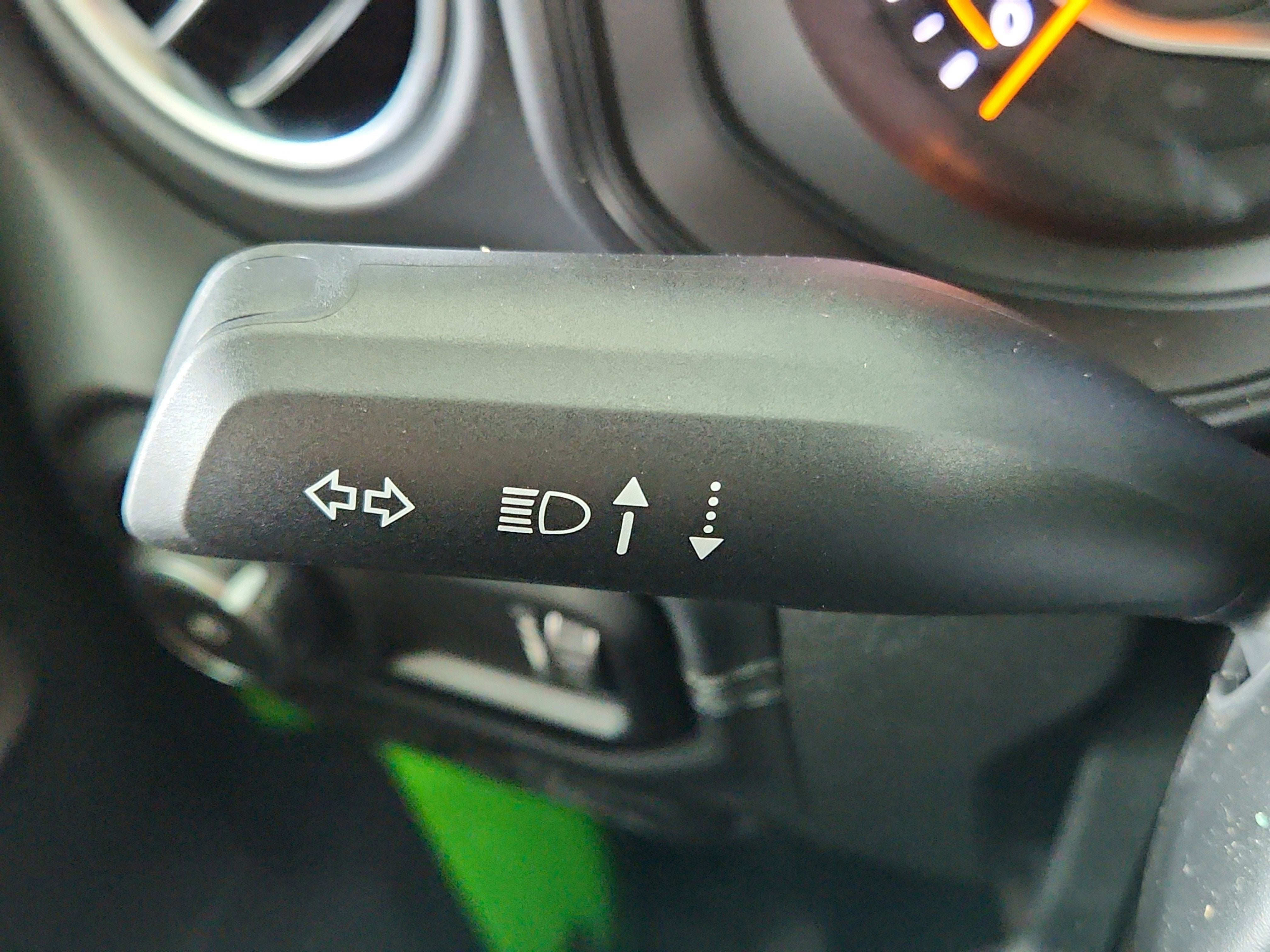 2026 Jeep Wrangler JEEP WRANGLER 4-DOOR SAHARA