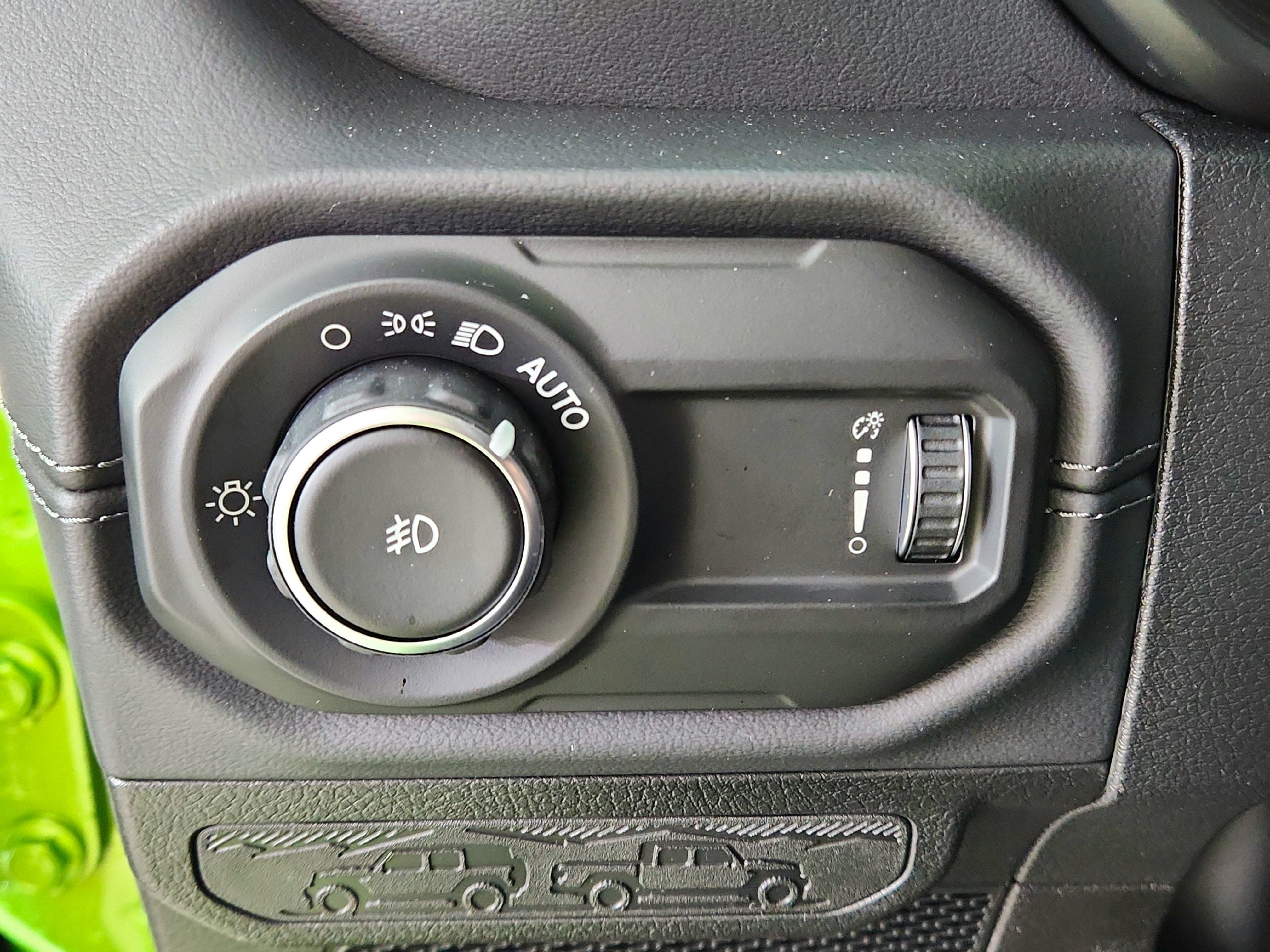 2026 Jeep Wrangler JEEP WRANGLER 4-DOOR SAHARA