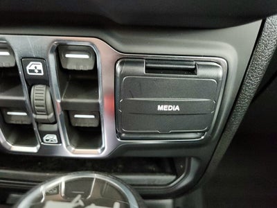 2026 Jeep Wrangler JEEP WRANGLER 4-DOOR SAHARA