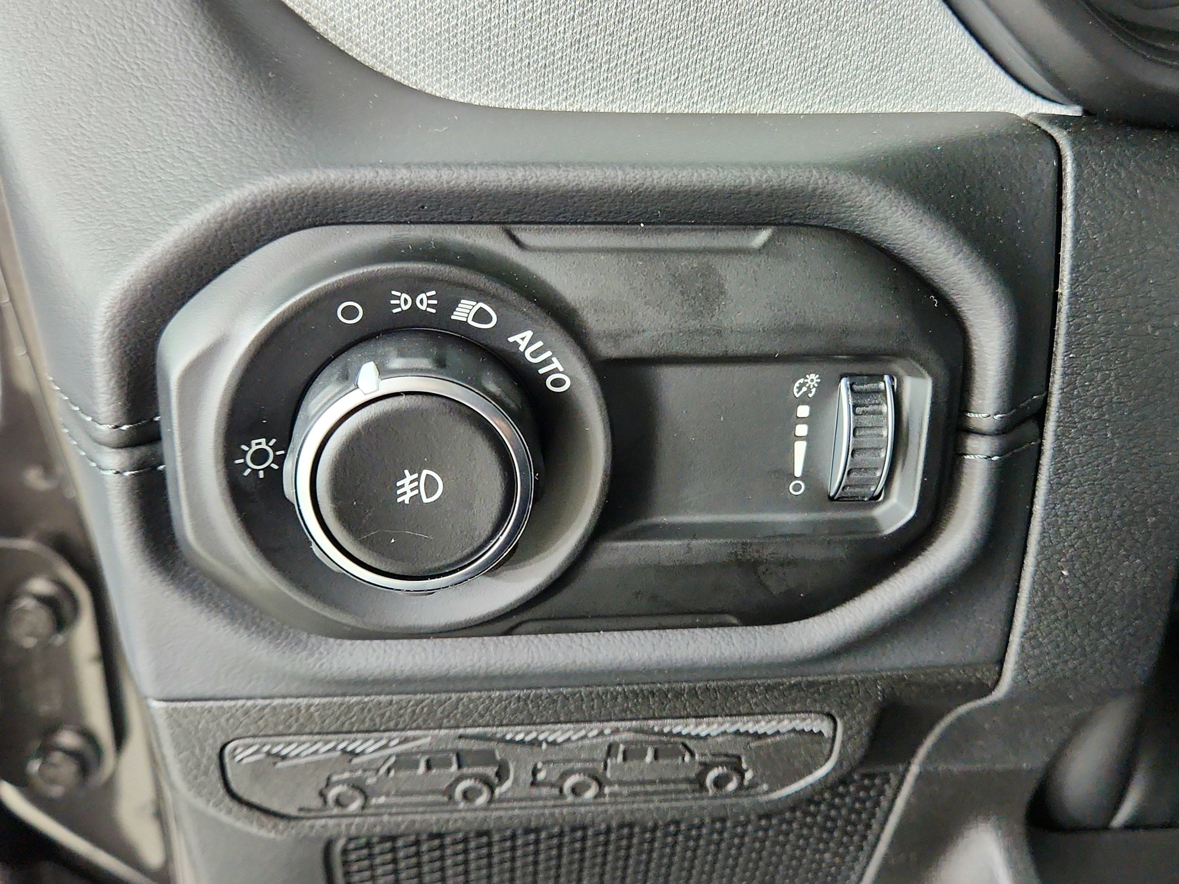 2026 Jeep Wrangler JEEP WRANGLER 4-DOOR SAHARA