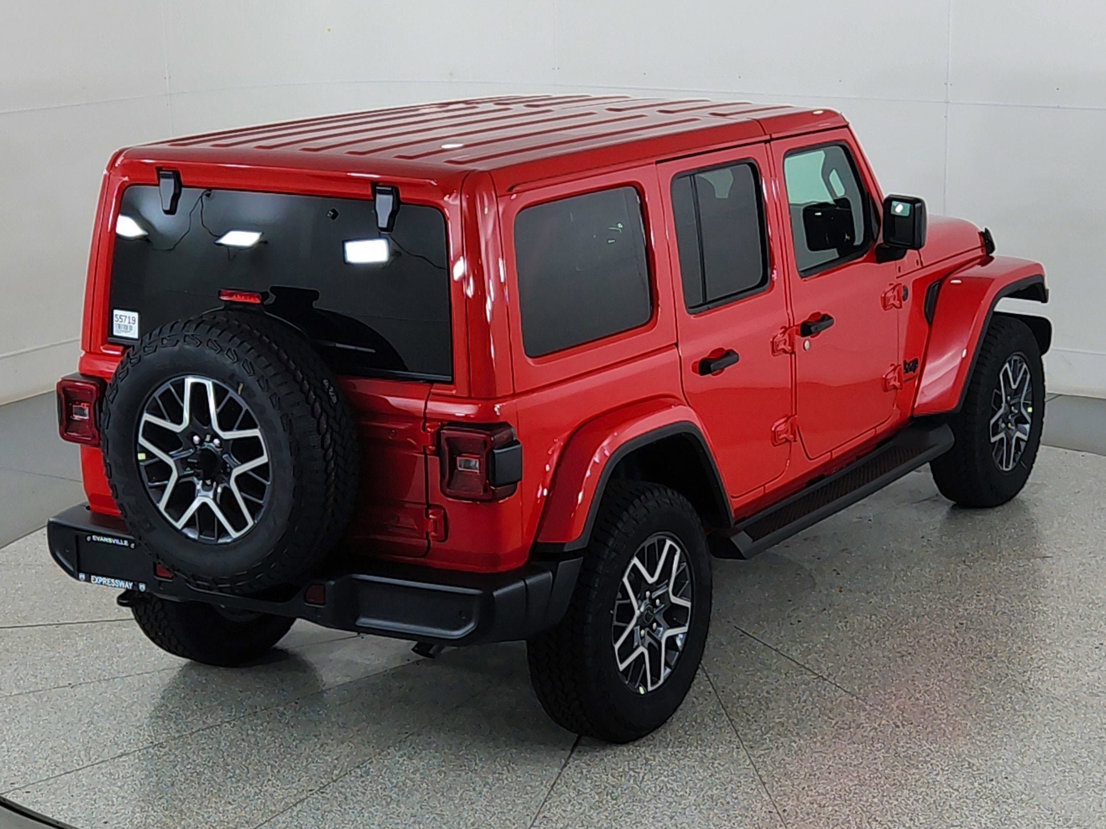 2025 Jeep Wrangler JEEP WRANGLER 4-DOOR SAHARA