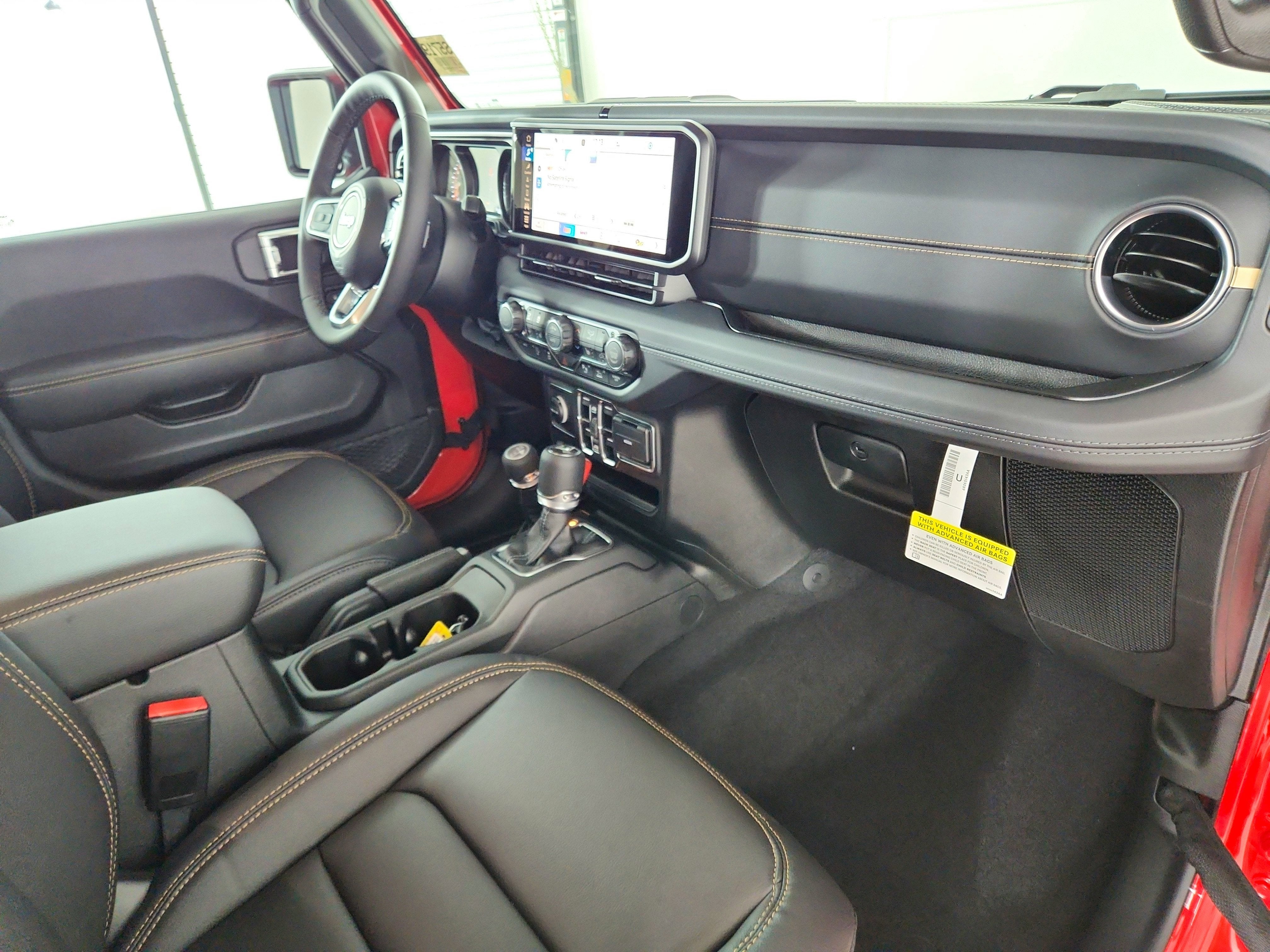 2025 Jeep Wrangler JEEP WRANGLER 4-DOOR SAHARA