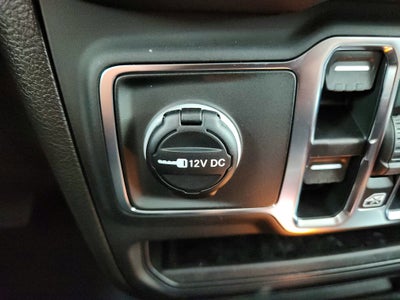 2025 Jeep Wrangler JEEP WRANGLER 4-DOOR SAHARA