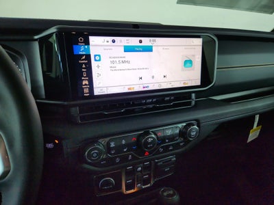 2026 Jeep Wrangler JEEP WRANGLER 4-DOOR SAHARA