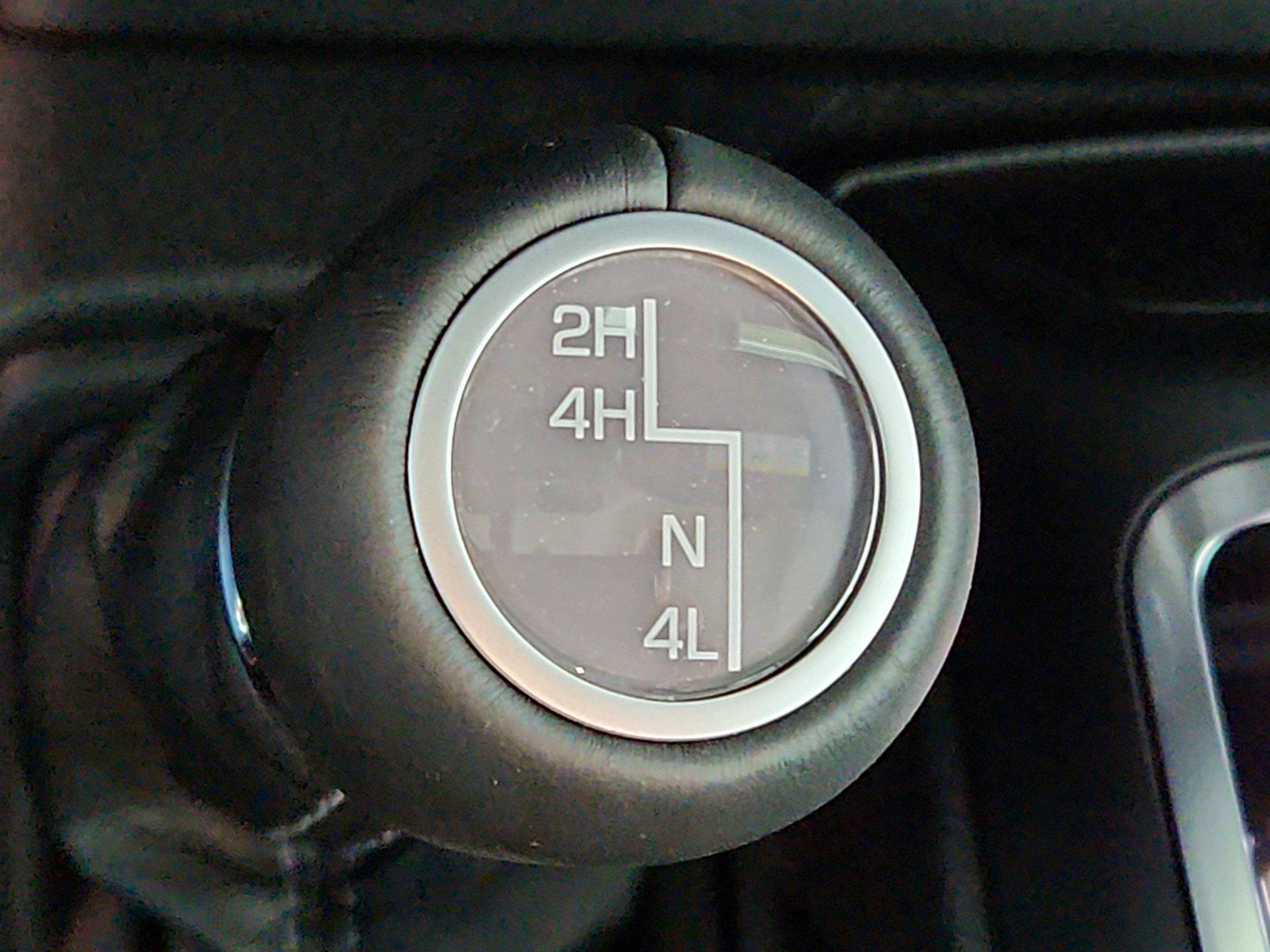 2026 Jeep Wrangler JEEP WRANGLER 4-DOOR SAHARA