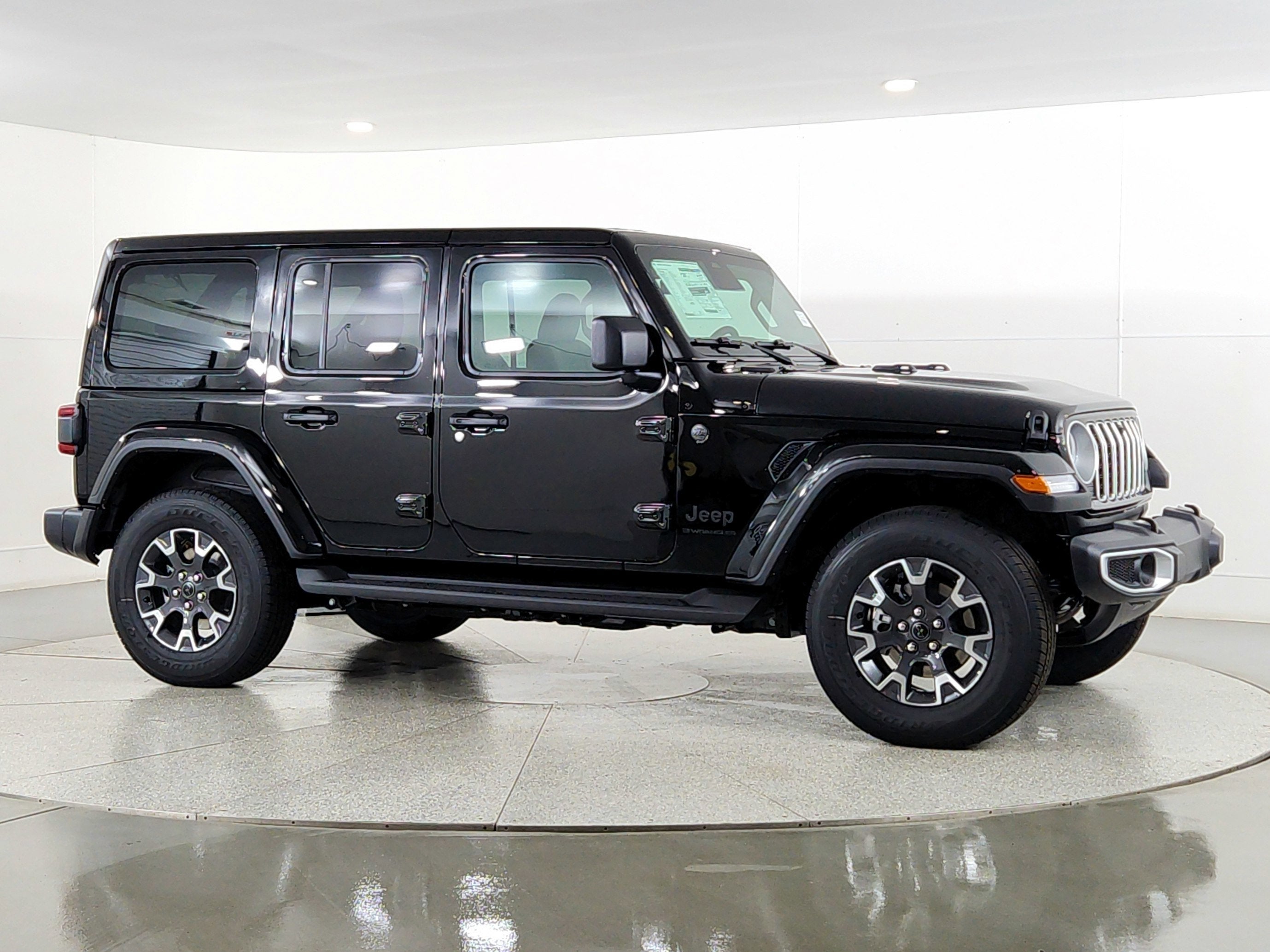 2026 Jeep Wrangler JEEP WRANGLER 4-DOOR SAHARA