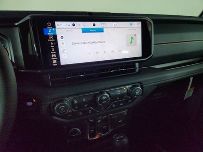 2026 Jeep Wrangler JEEP WRANGLER 4-DOOR SAHARA