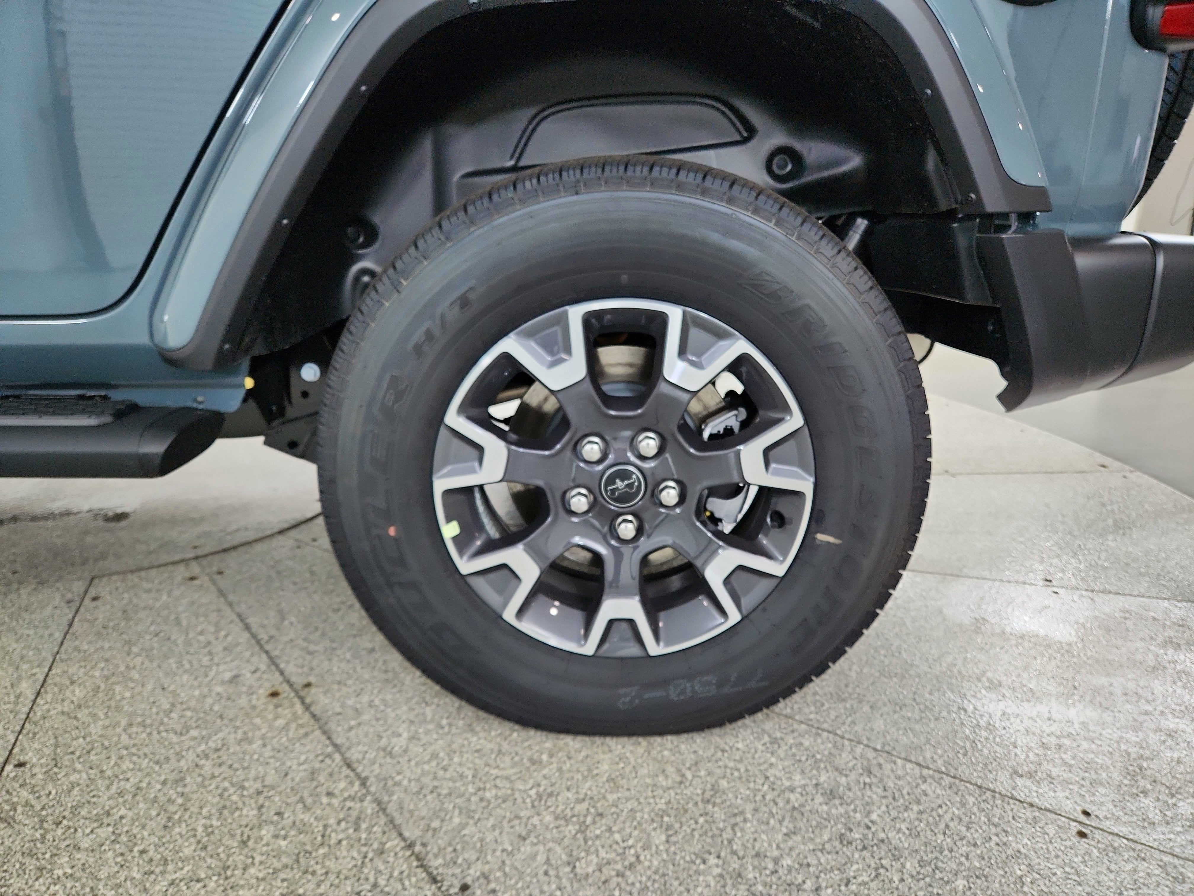 2026 Jeep Wrangler JEEP WRANGLER 4-DOOR SAHARA