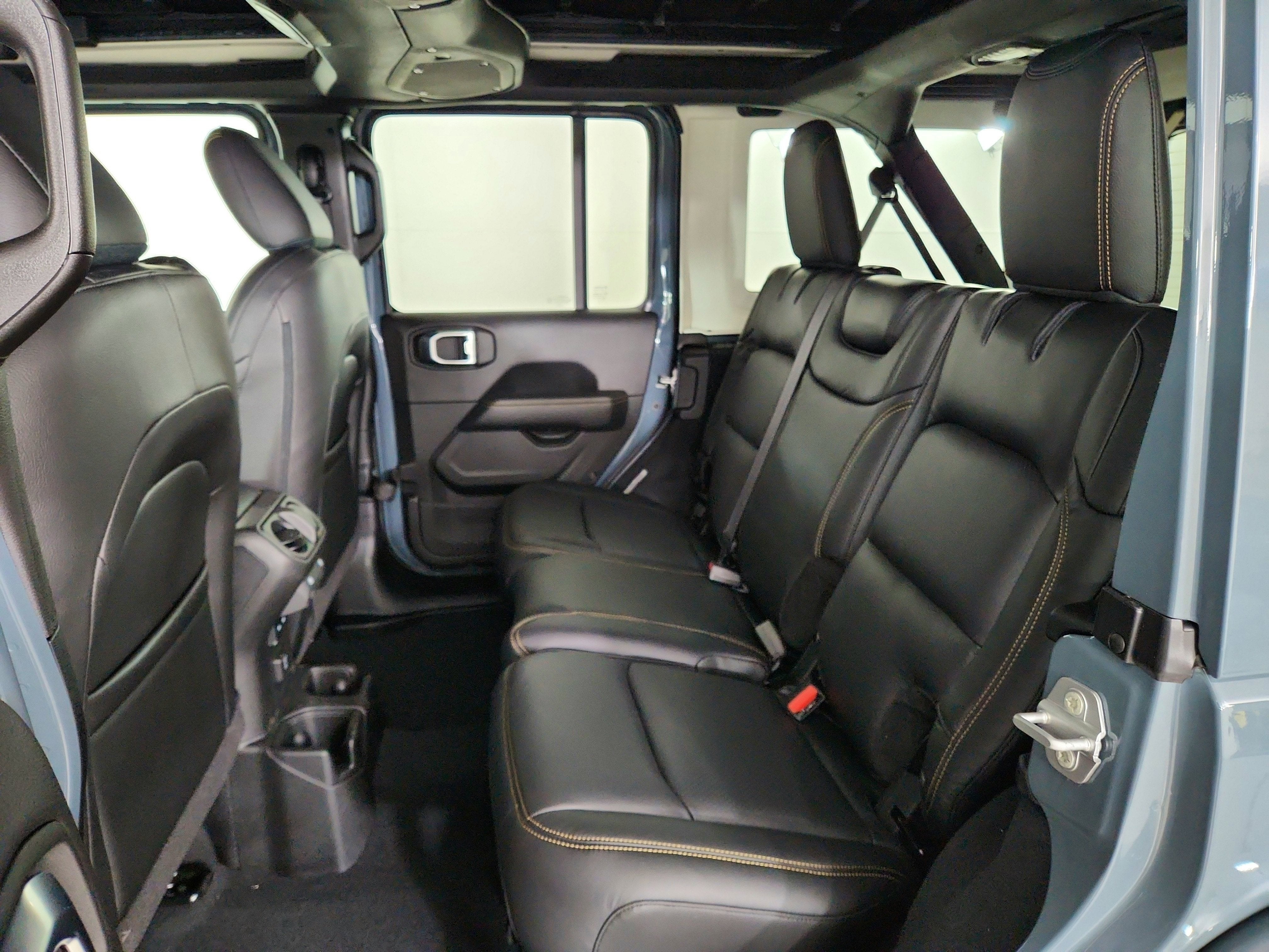 2026 Jeep Wrangler JEEP WRANGLER 4-DOOR SAHARA