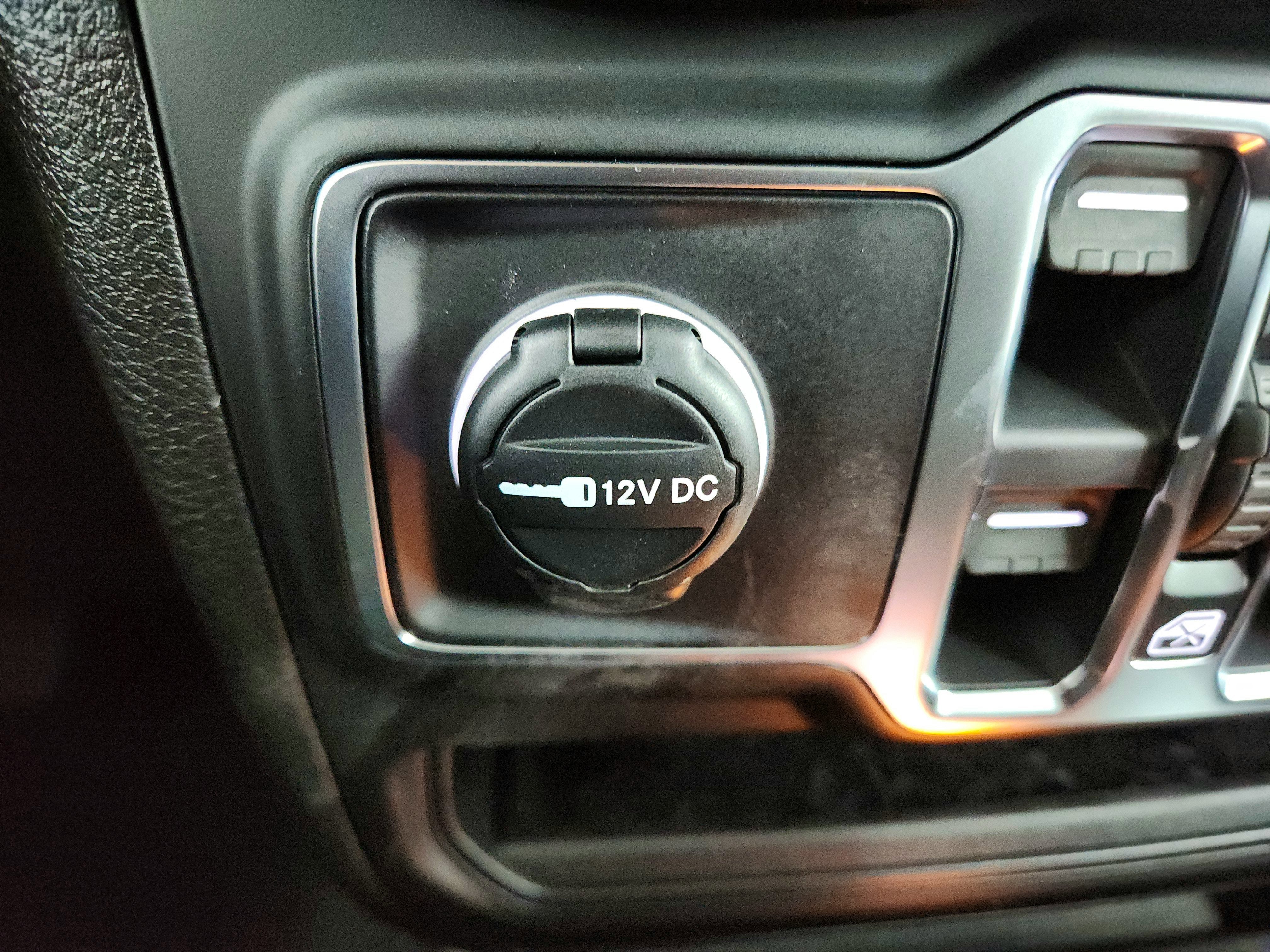 2026 Jeep Wrangler JEEP WRANGLER 4-DOOR SAHARA