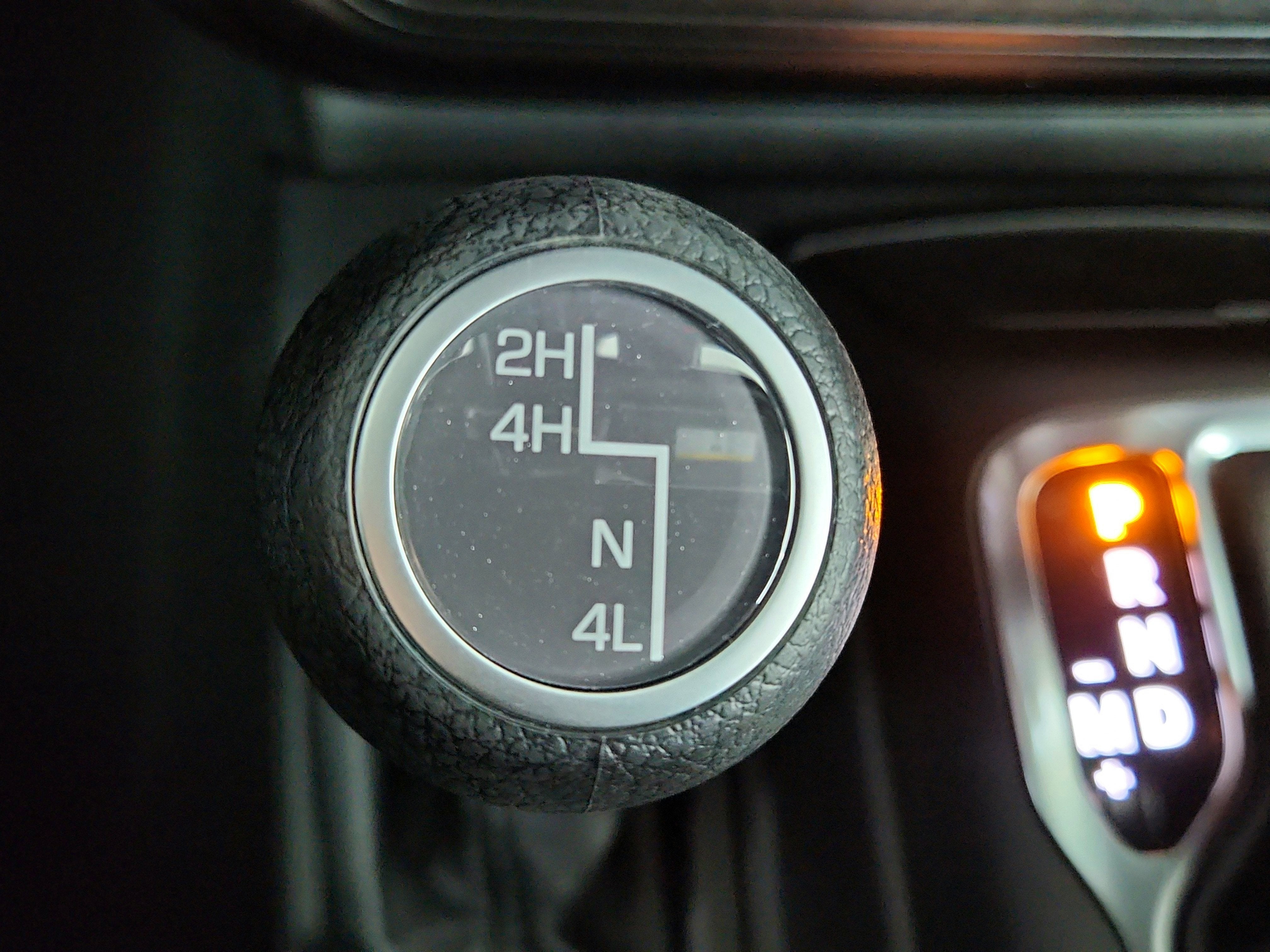 2026 Jeep Wrangler JEEP WRANGLER 4-DOOR SAHARA