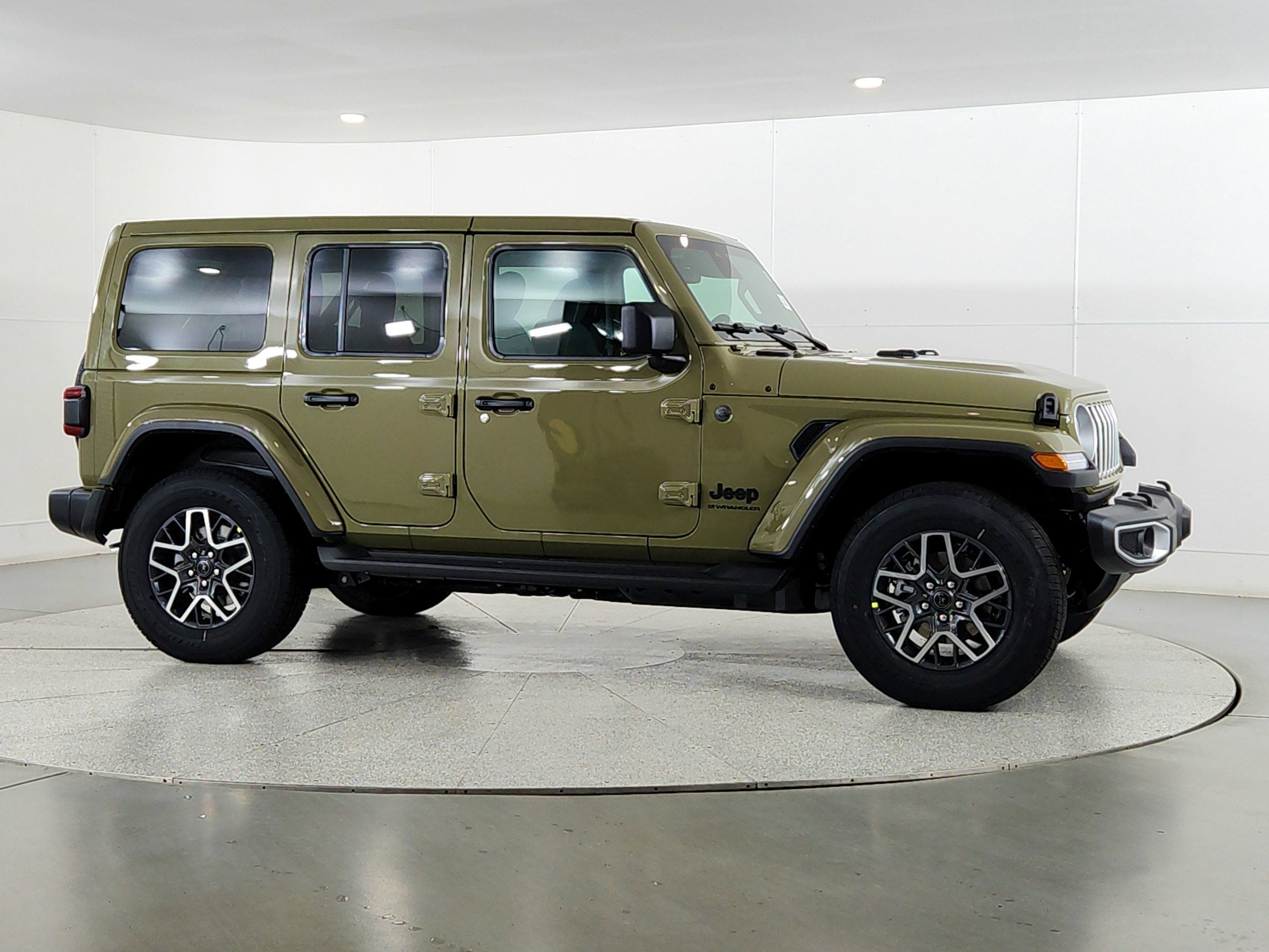 2026 Jeep Wrangler JEEP WRANGLER 4-DOOR SAHARA