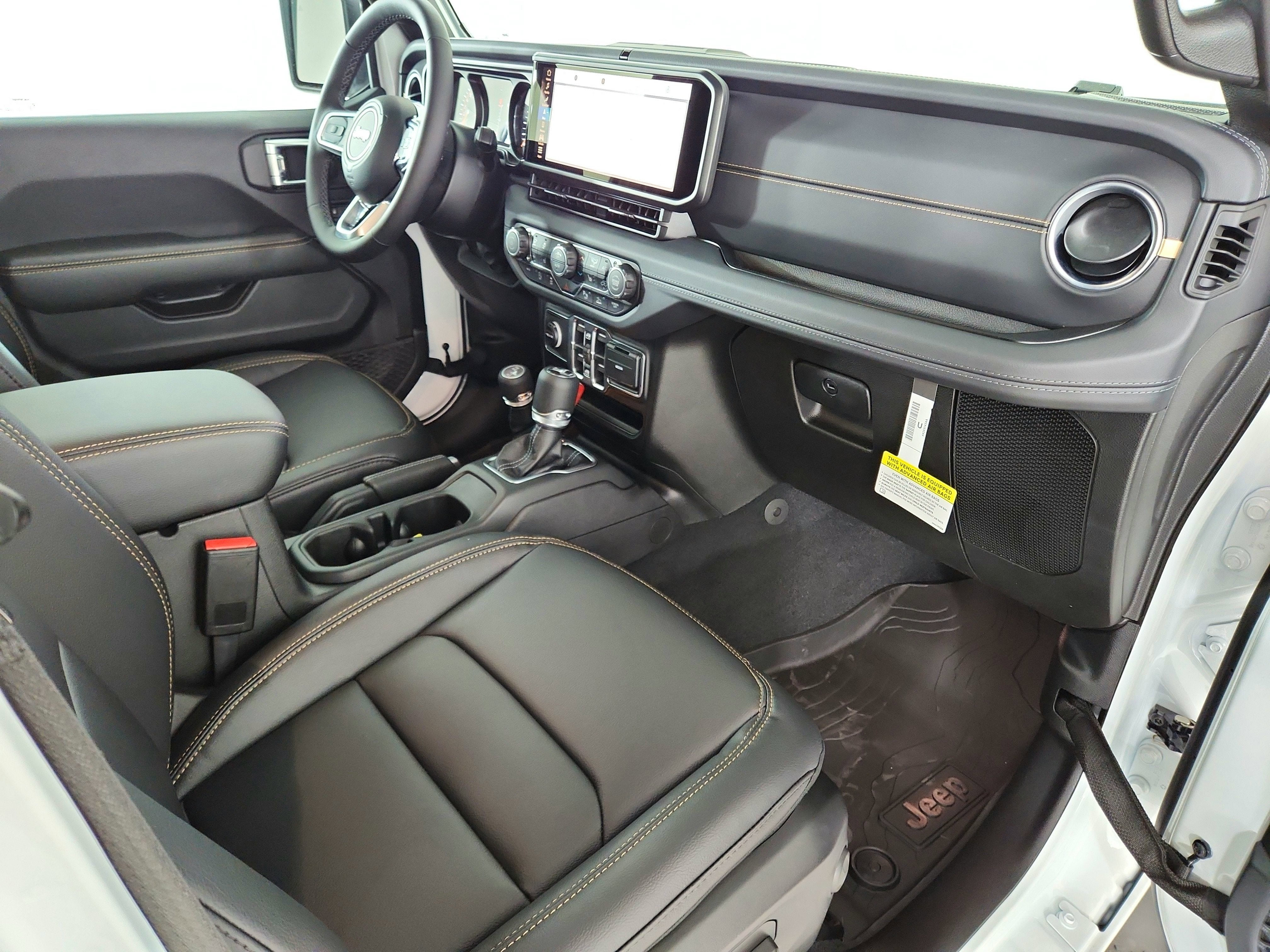 2026 Jeep Wrangler JEEP WRANGLER 4-DOOR SAHARA