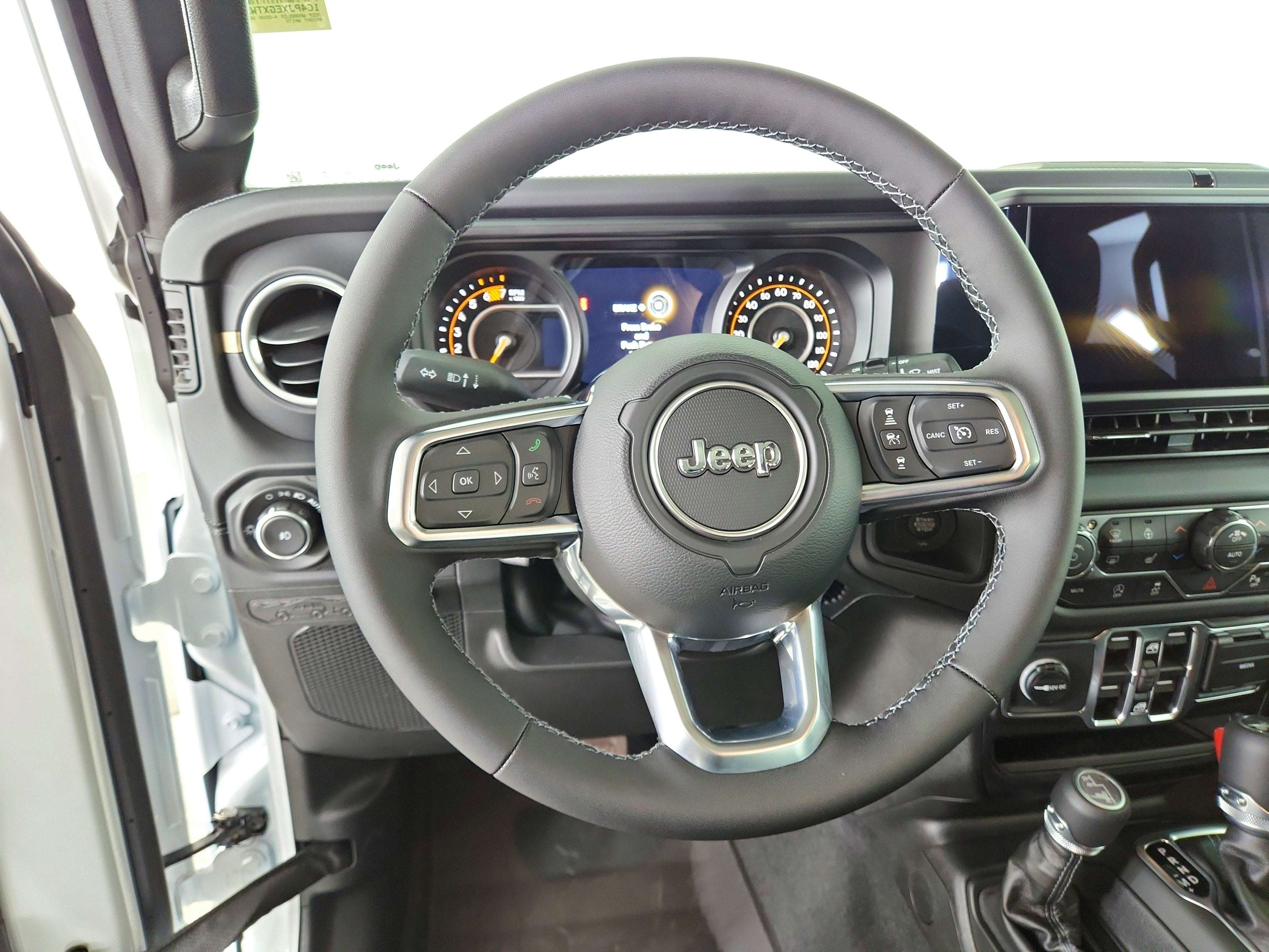 2026 Jeep Wrangler JEEP WRANGLER 4-DOOR SAHARA