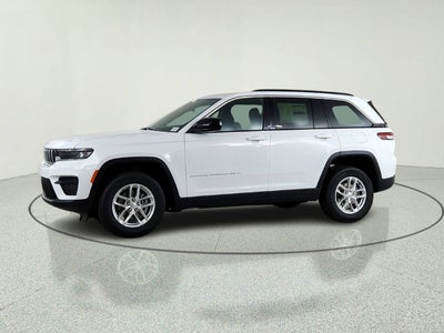 2026 Jeep Grand Cherokee JEEP GRAND CHEROKEE LAREDO 4X2