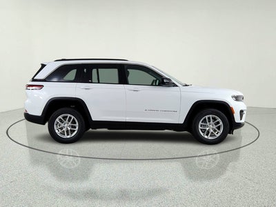 2026 Jeep Grand Cherokee JEEP GRAND CHEROKEE LAREDO 4X2