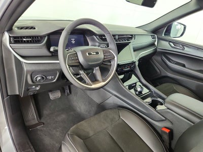 2025 Jeep Grand Cherokee JEEP GRAND CHEROKEE LAREDO 4X4