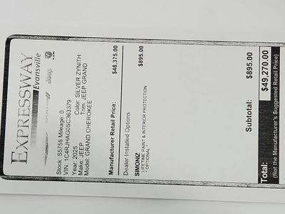 2025 Jeep Grand Cherokee JEEP GRAND CHEROKEE LAREDO 4X4