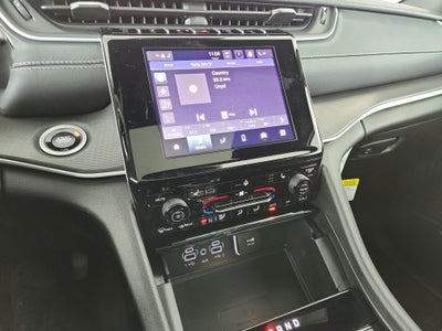 2026 Jeep Grand Cherokee JEEP GRAND CHEROKEE LAREDO 4X4