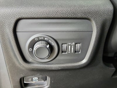 2026 Jeep Grand Cherokee JEEP GRAND CHEROKEE LAREDO 4X4