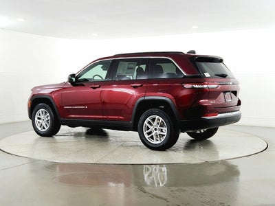 2026 Jeep Grand Cherokee JEEP GRAND CHEROKEE LAREDO 4X4