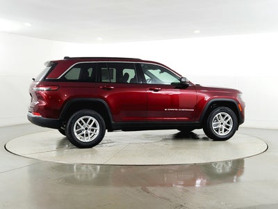 2026 Jeep Grand Cherokee JEEP GRAND CHEROKEE LAREDO 4X4