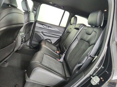 2025 Jeep Grand Cherokee JEEP GRAND CHEROKEE LAREDO 4X4