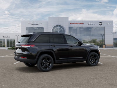 2025 Jeep Grand Cherokee JEEP GRAND CHEROKEE LAREDO 4X4
