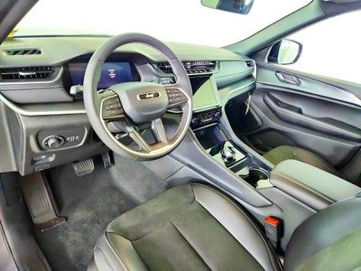 2025 Jeep Grand Cherokee JEEP GRAND CHEROKEE LAREDO 4X4